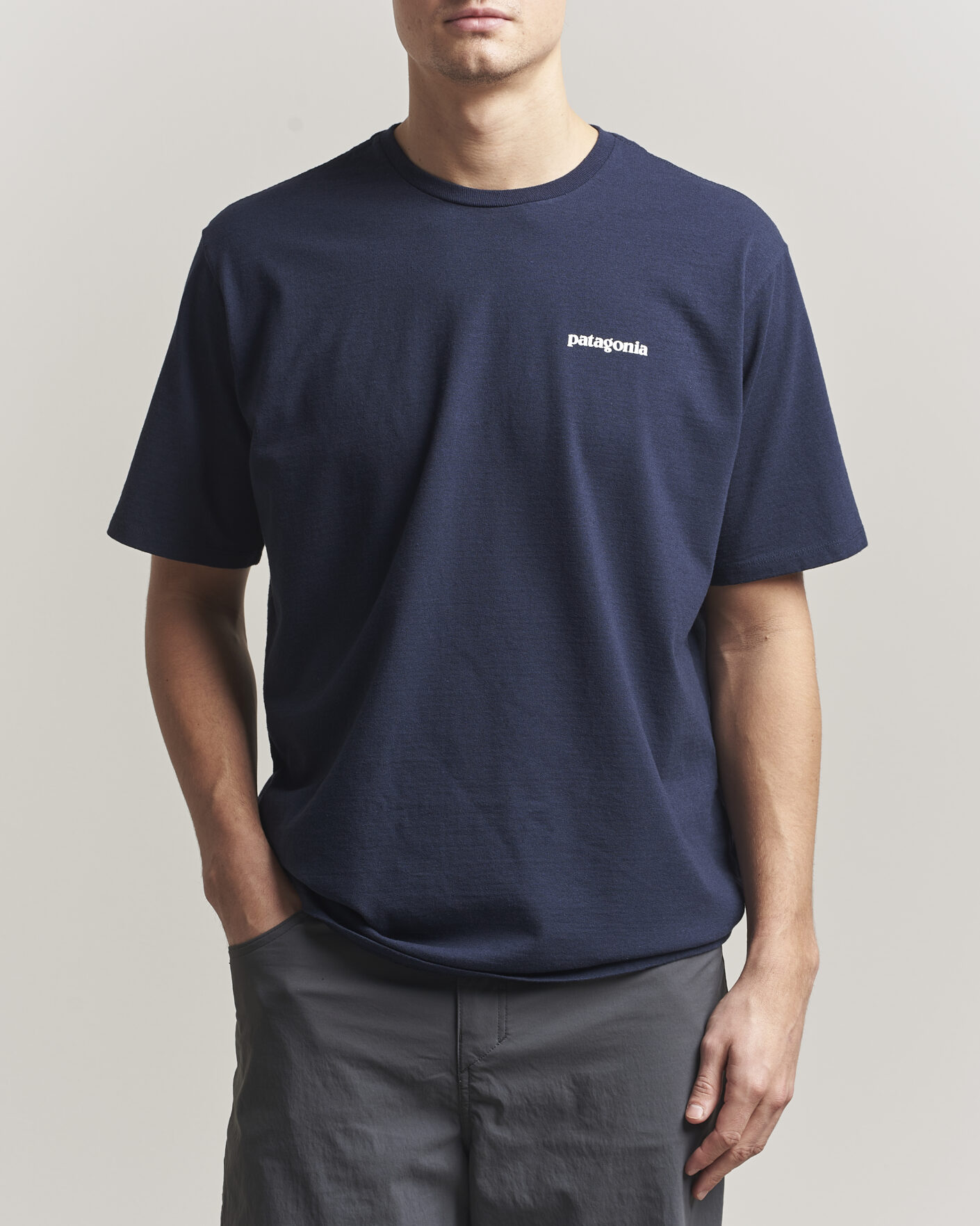 Herren | T-Shirts | Patagonia | P-6 Logo T-Shirt New Navy
