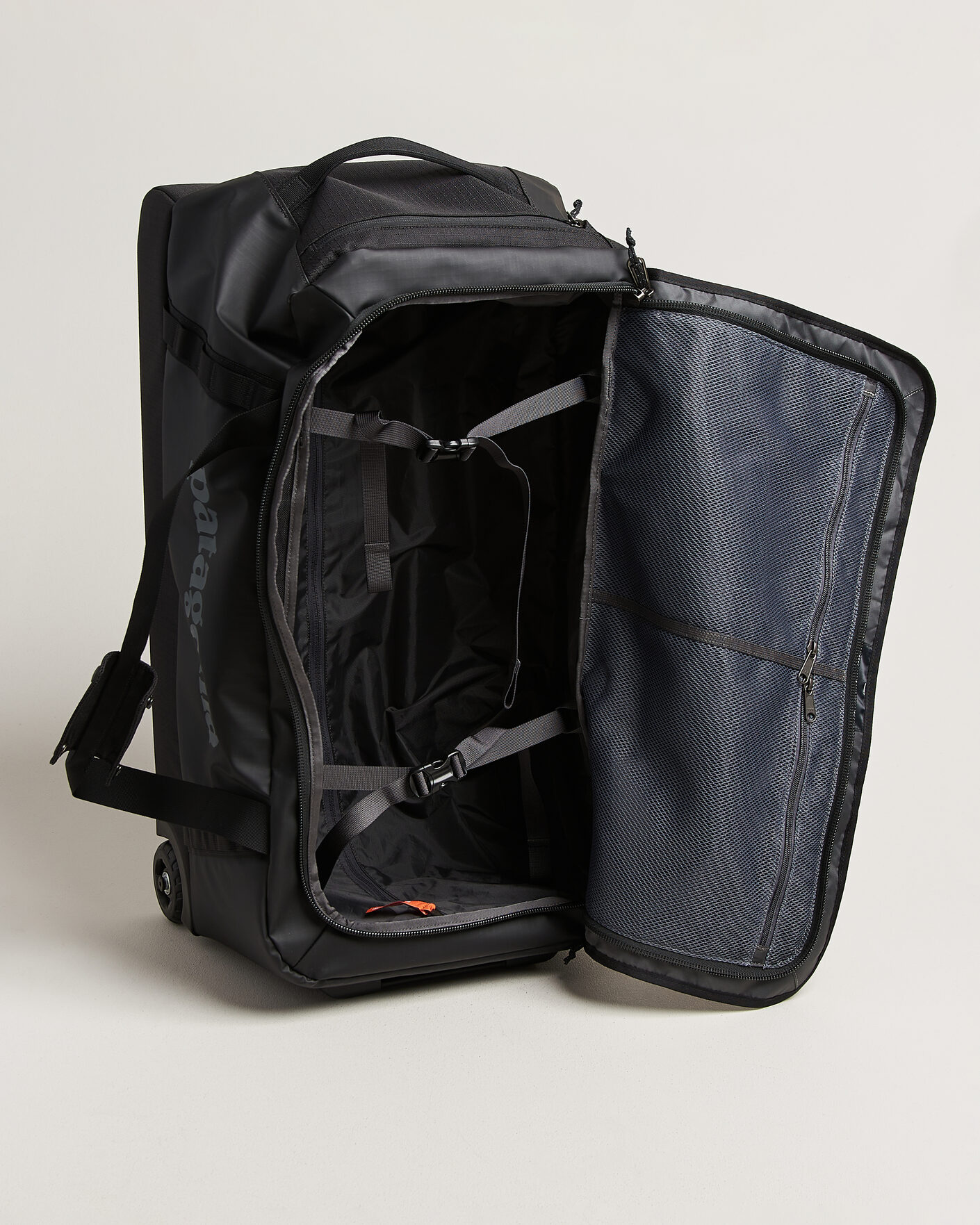 Herren | Taschen | Patagonia | Black Hole Wheeled Duffel 70L Black