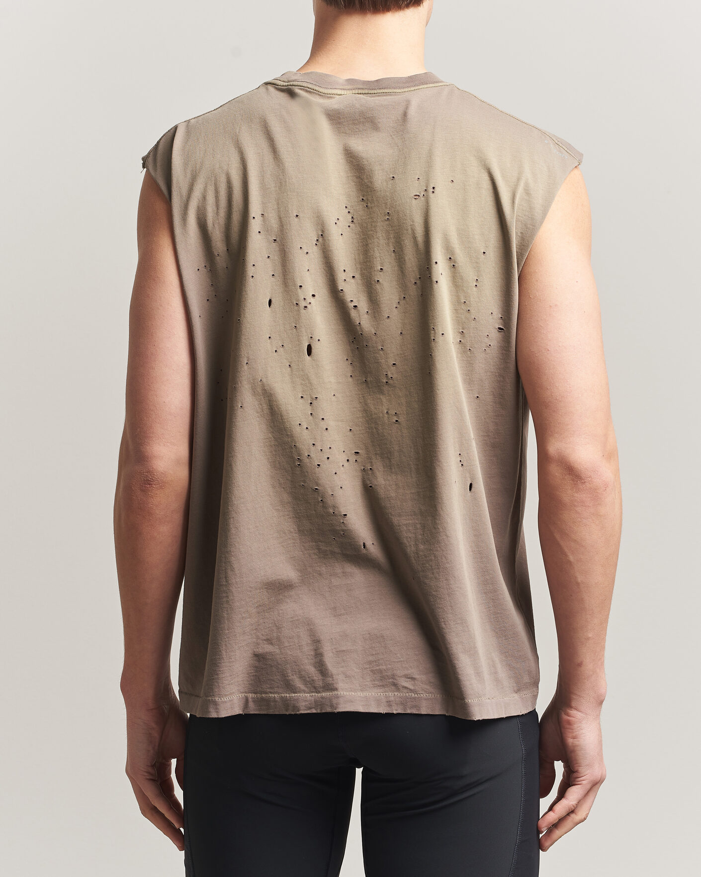 Herren | T-Shirts | Satisfy | MothTech Muscle Tee Sun Bleached Falcon