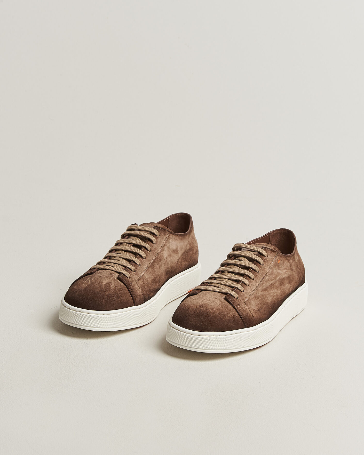 Herren | Sneaker | Santoni | Cleanic Silk Suede Sneakers Dark Brown