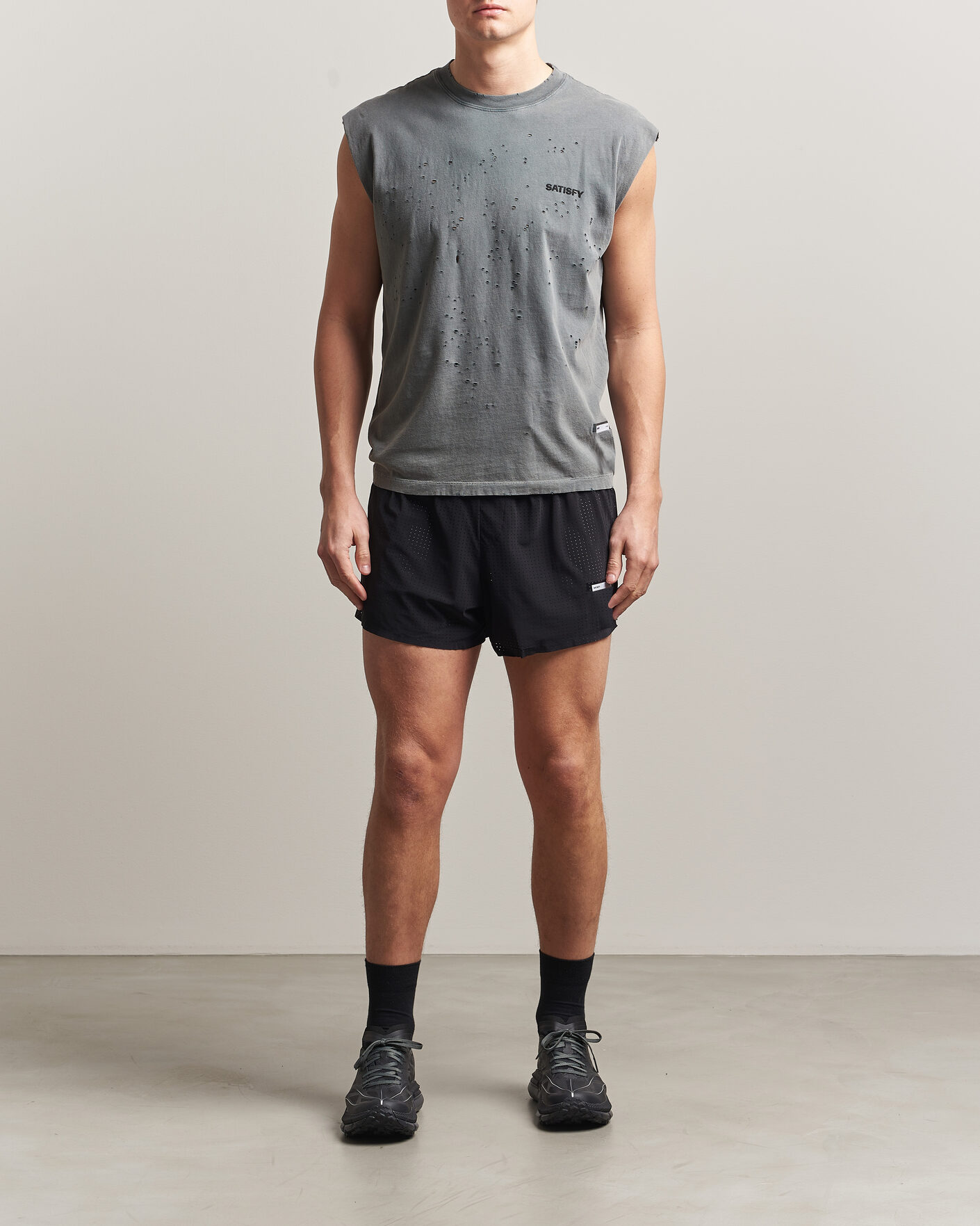 Herren | Shorts | Satisfy | Space-O 2.5 Inch Shorts Black