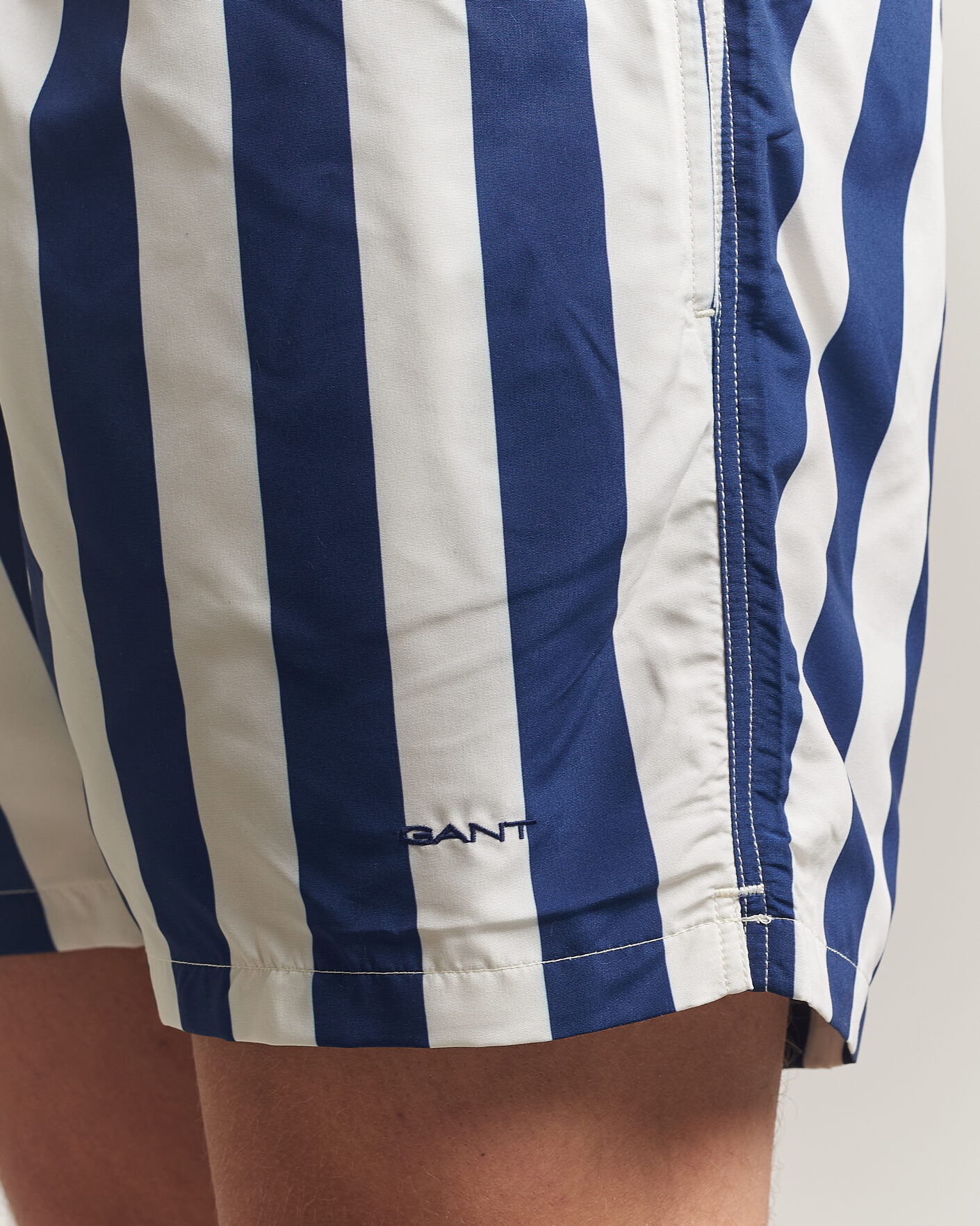 Herren | Badehosen | Gant | Blockstriped Swimshorts Rich Navy