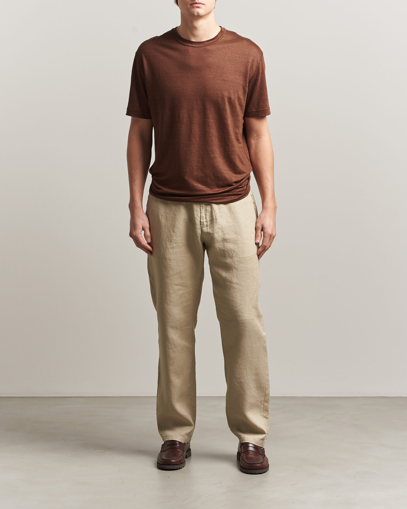Herren | T-Shirts | GANT | Linen T-Shirt Mahogany Brown