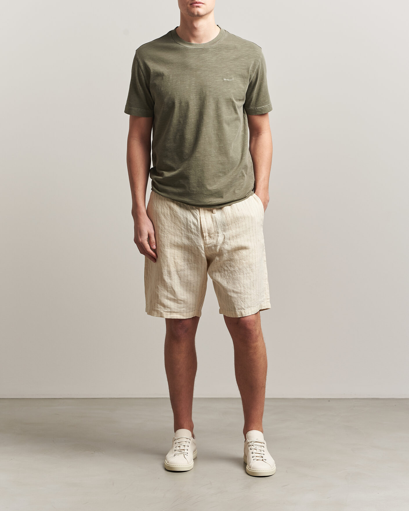Herren | T-Shirts | Gant | Washed Slub T-Shirt Dry Herb Green