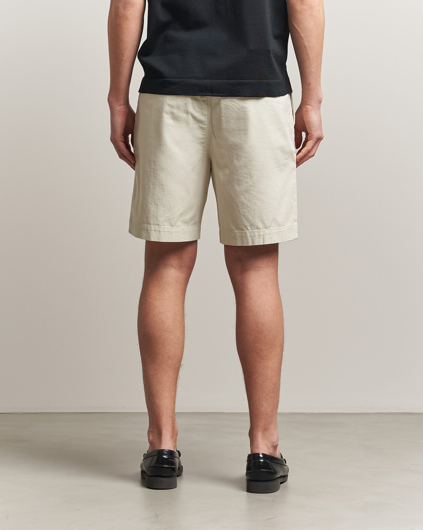 Herren | Shorts | Gant | Relaxed Light Canvas Pleated Shorts Sand