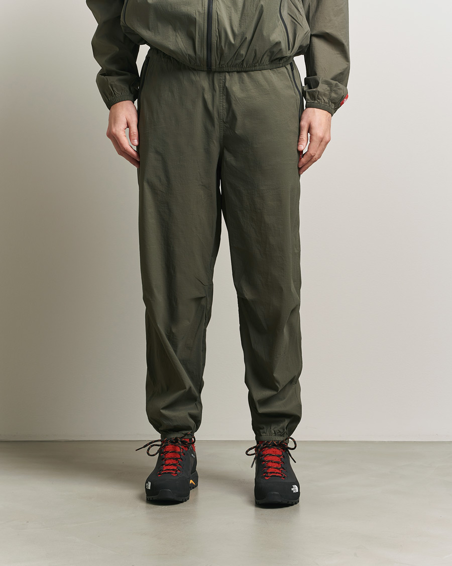 Herren | Hosen | The North Face | Red Box Packable Wind Pants New Taupe Green
