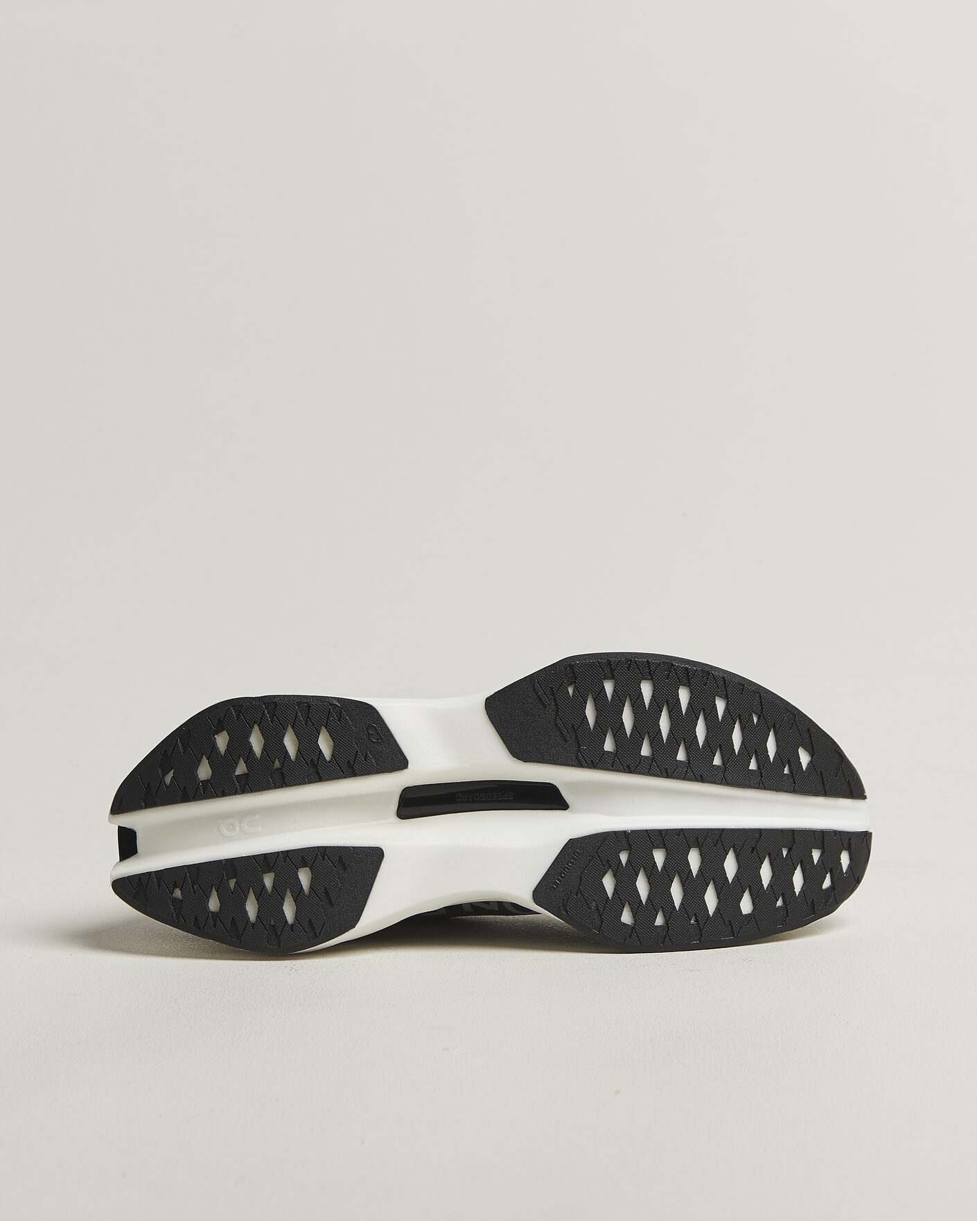 Herren | Runningsneakers | On | Cloudboom Max White/Black