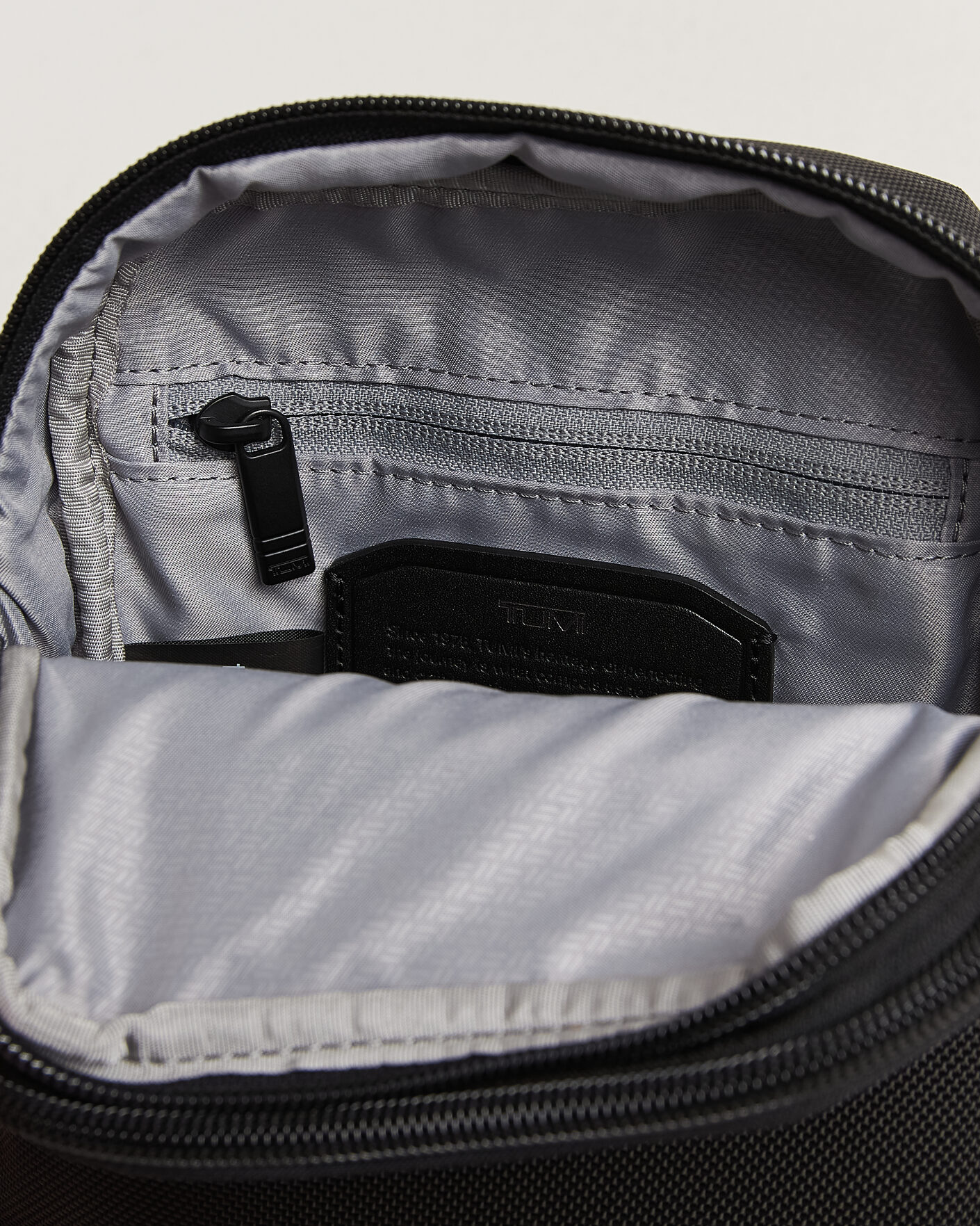 Herren | Taschen | TUMI | Alpha 4 Small Crossbody Bag Black