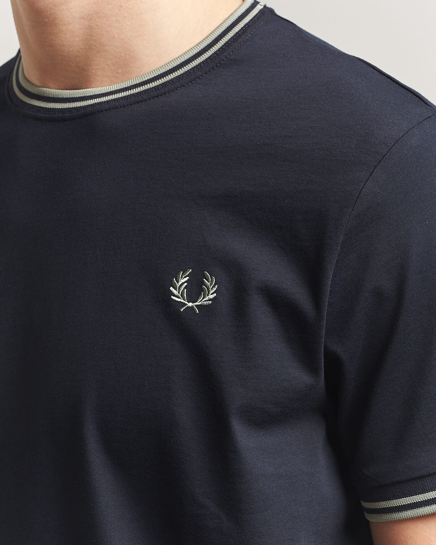 Herren | T-Shirts | Fred Perry | Twin Tipped T-Shirt Navy