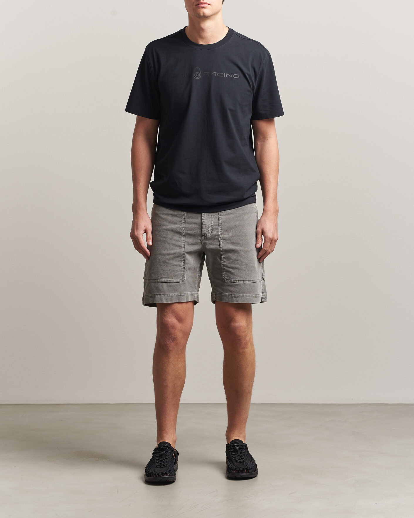 Herren | T-Shirts | Sail Racing | Bowman Monochrome T-Shirt Carbon
