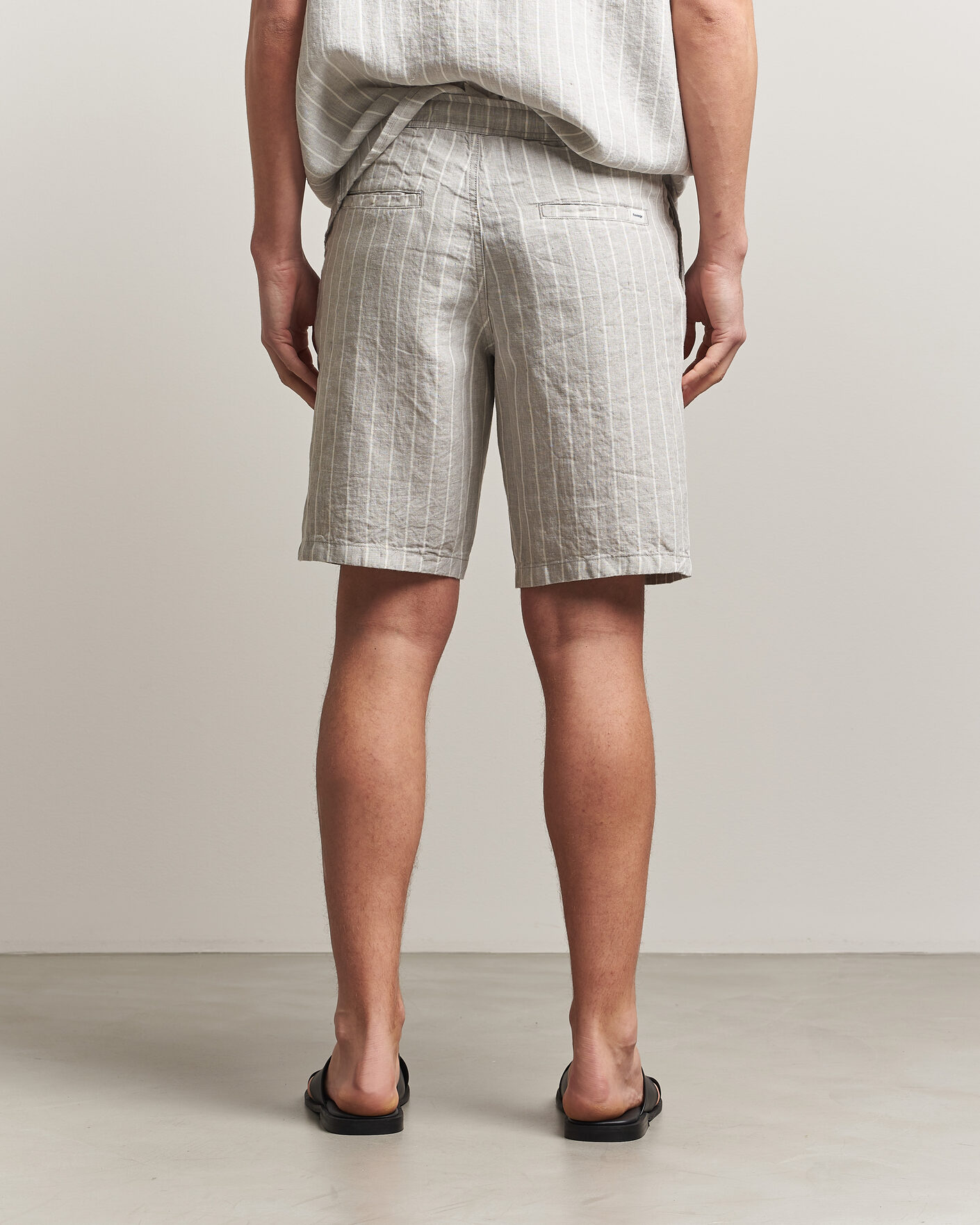 Herren | Shorts | KnowledgeCotton Apparel | Striped Loose Linen Shorts Grey