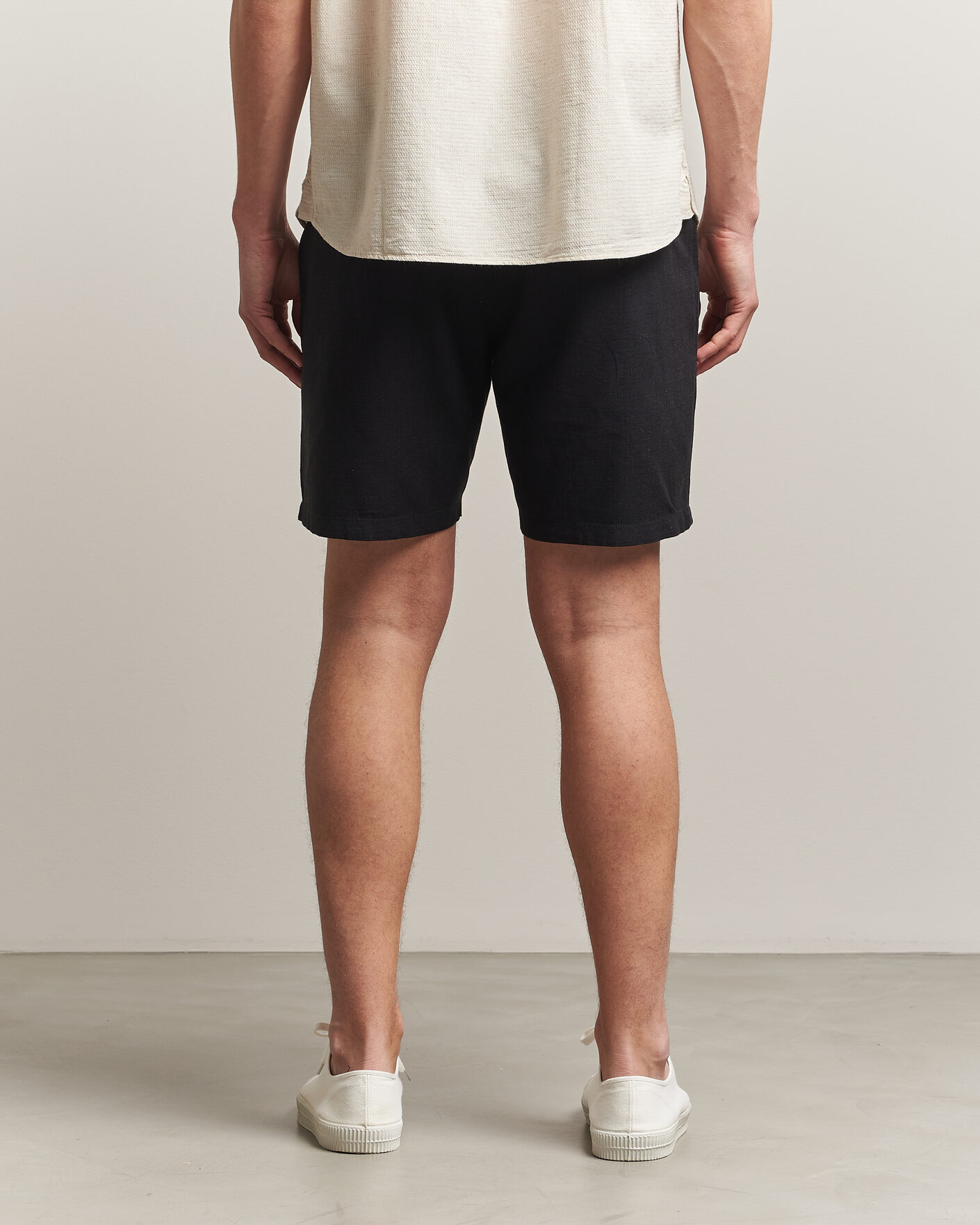 Herren | Shorts | KnowledgeCotton Apparel | Loose Linen/Viscose Shorts Black