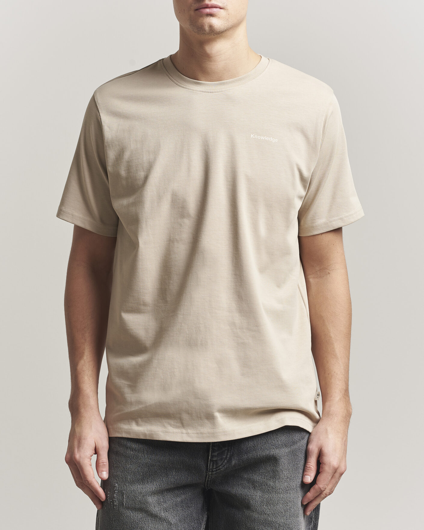 Herren | T-Shirts | KnowledgeCotton Apparel | Back Print T-Shirt Light Feather Grey