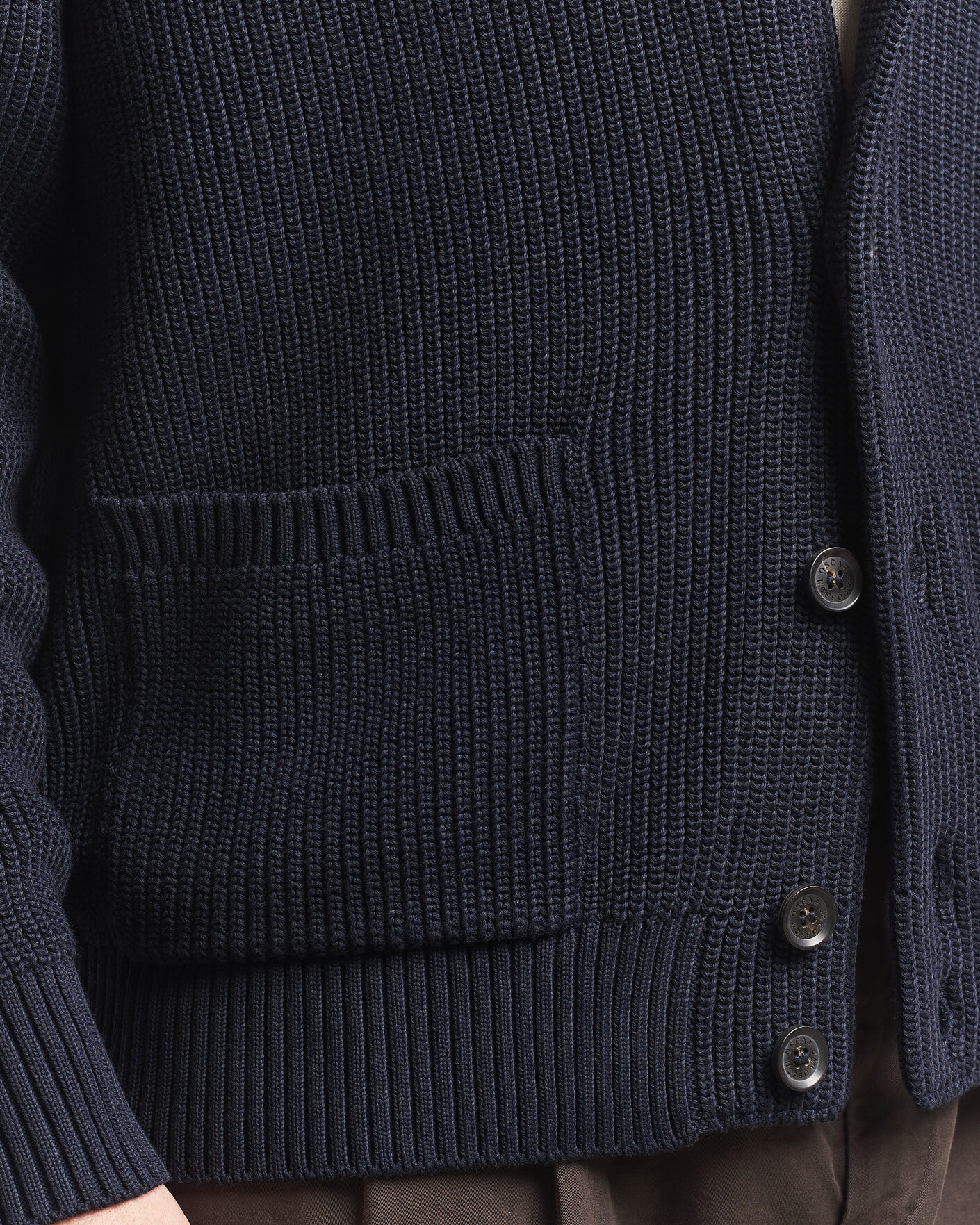 Herren | Pullover | Oscar Jacobson | Roland Knitted Cotton Cardigan Navy