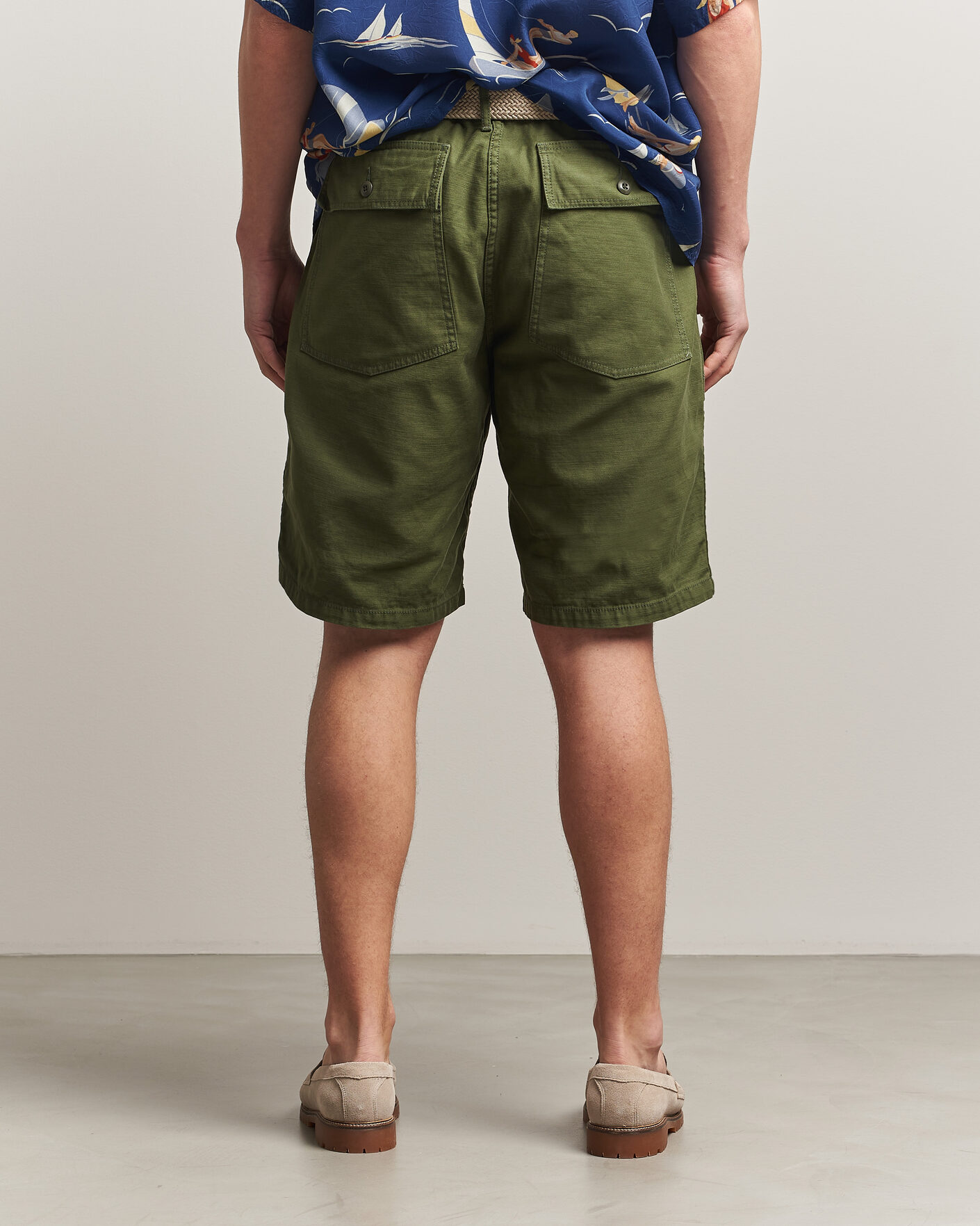 Herren | Shorts | BEAMS PLUS | MIL Utility Sateen Shorts Olive