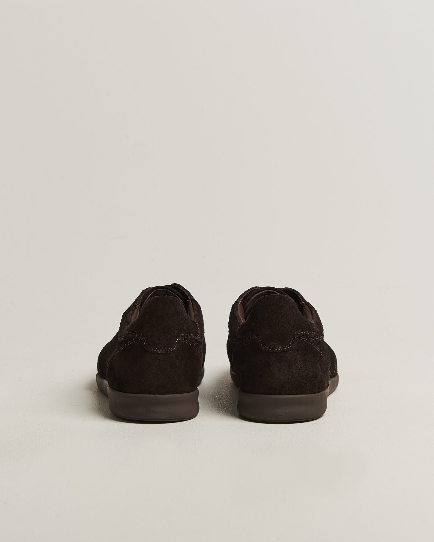 Herren | Sneaker | Loake Shoemakers | Mayfair Suede Dress Sneaker Dark Brown