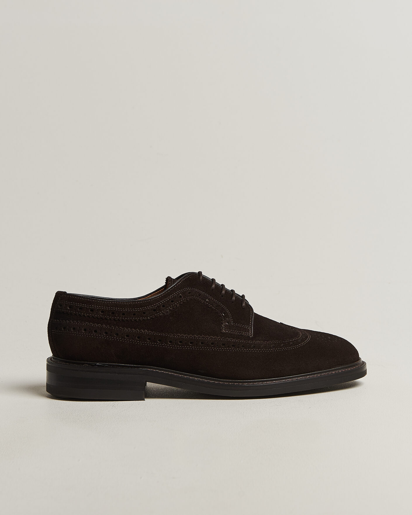 Herren | Derby | Loake Shoemakers | Sovereign Longwing Suede Derby Dark Brown