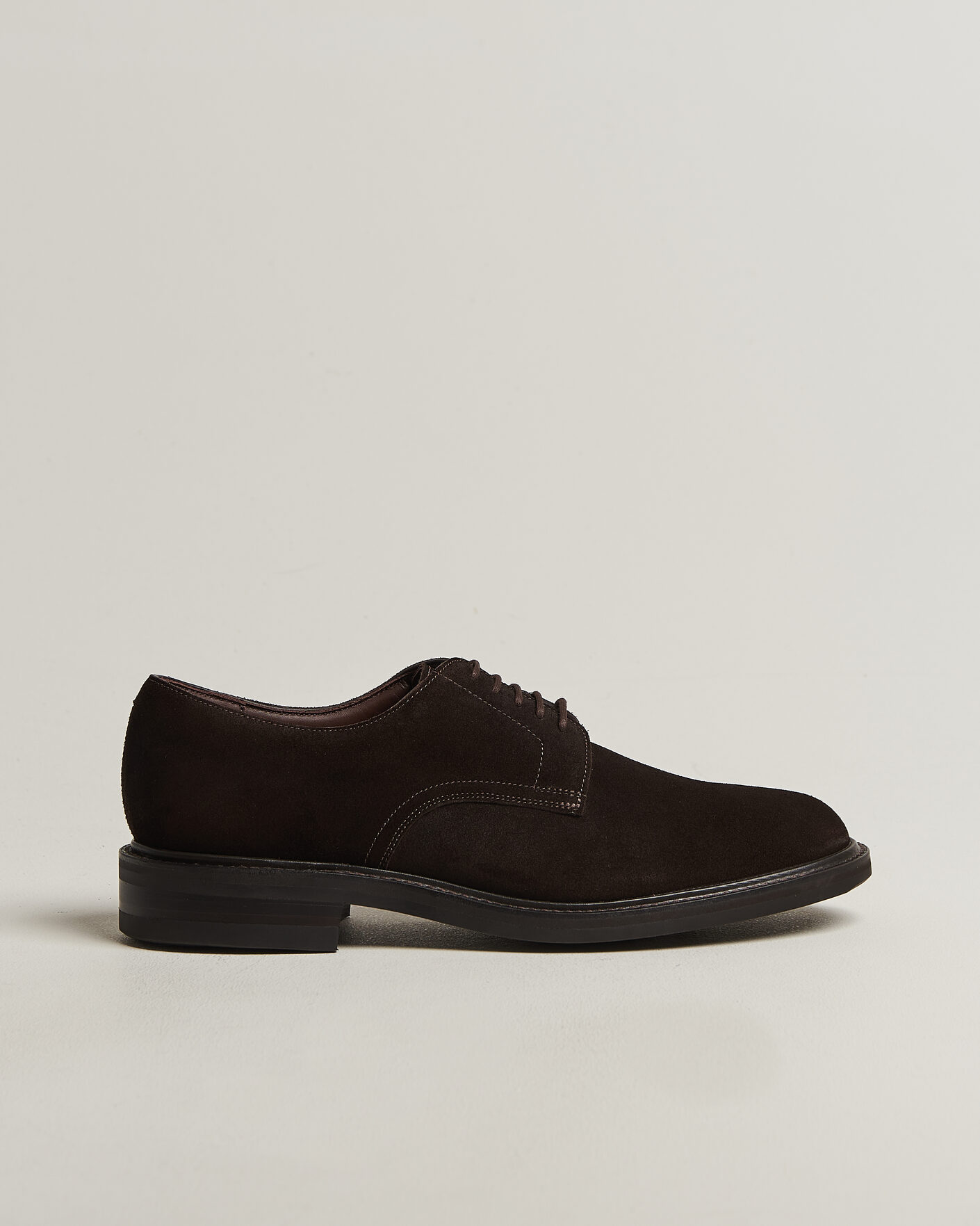 Herren | Derby | Loake Shoemakers | Barbican Suede Derby Dark Brown