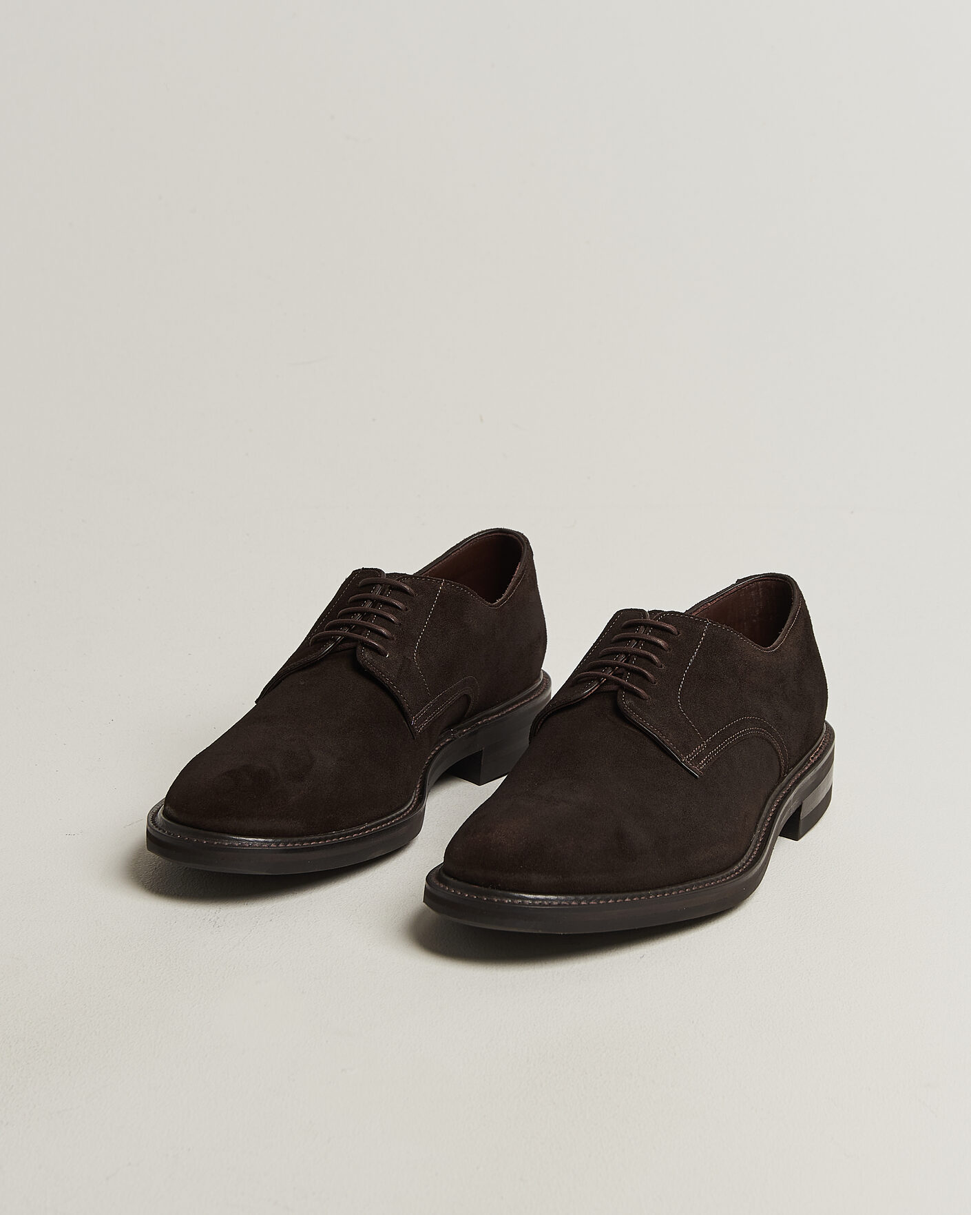 Herren | Derby | Loake 1880 | Barbican Suede Derby Dark Brown