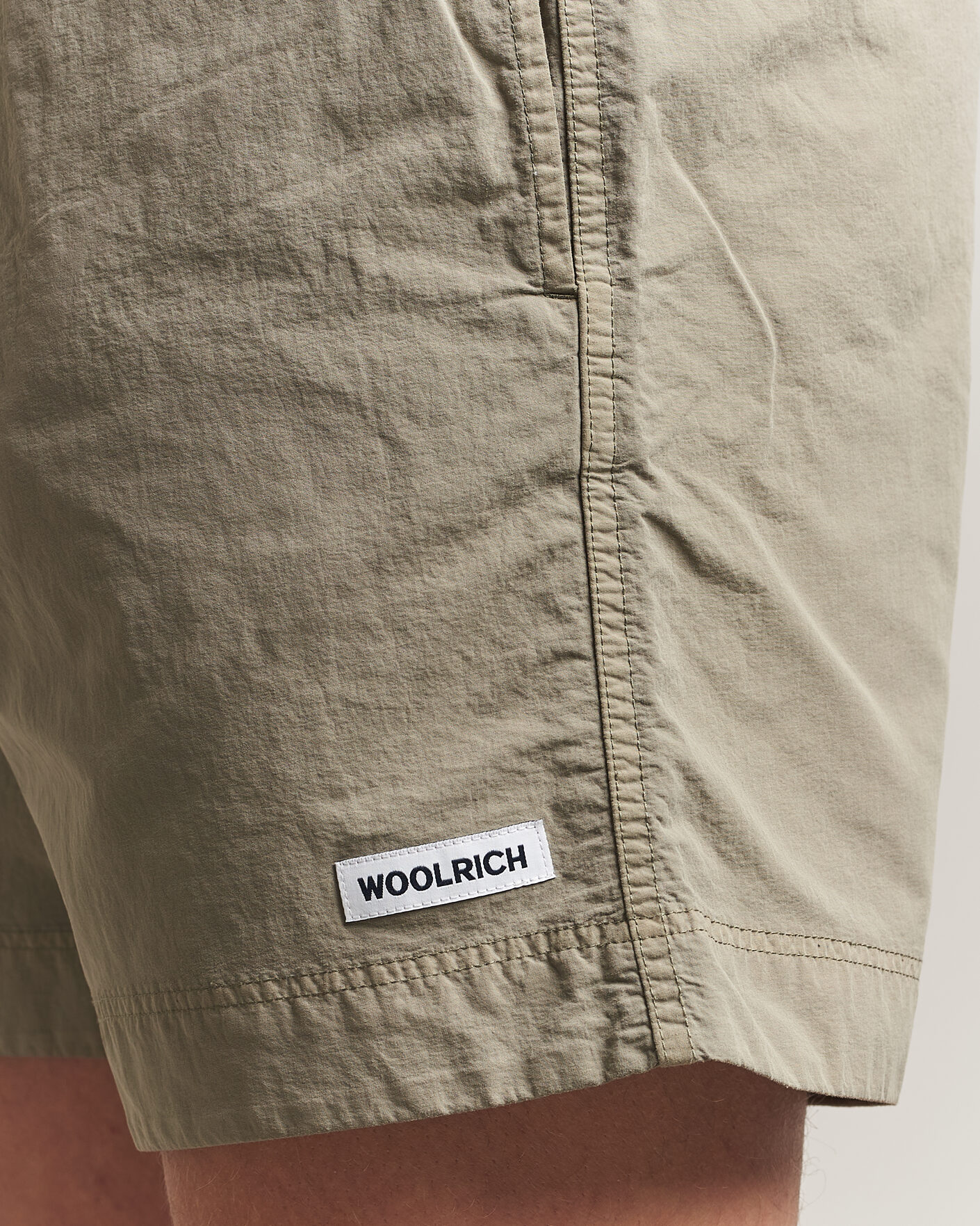 Herren | Woolrich Solid Garment Dyed Swimshorts Smokey Olive | Woolrich | Solid Garment Dyed Swimshorts Smokey Olive