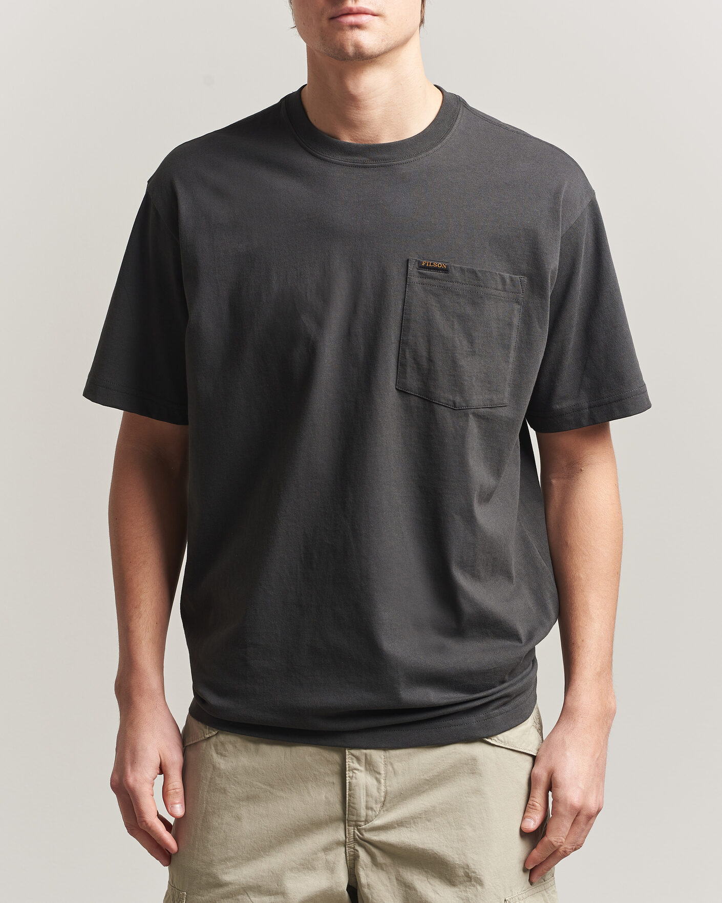 Herren | T-Shirts | Filson | Pocket T-Shirt Faded Black