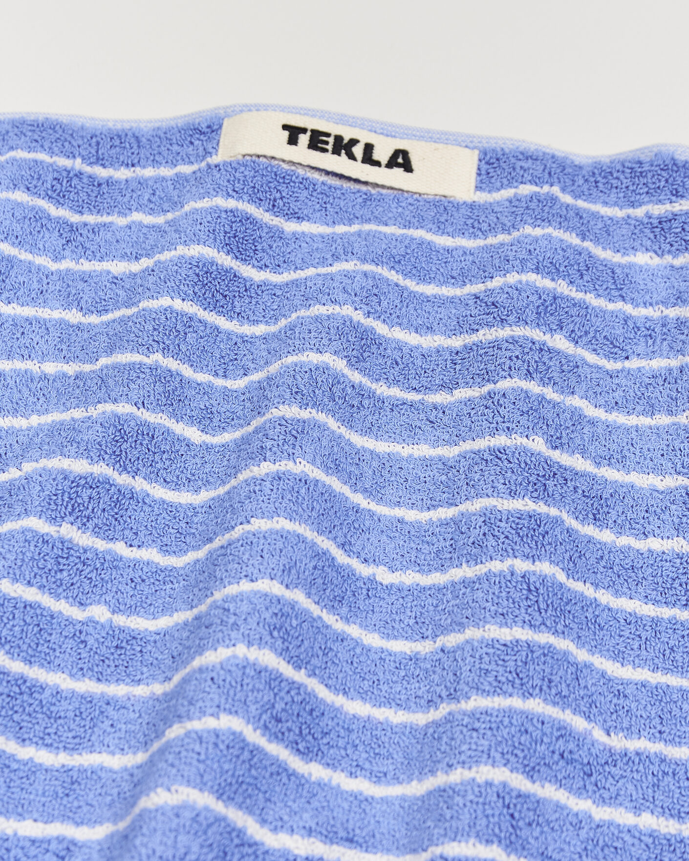 Herren | Textilien | Tekla | Organic Terry Hand Towel Clear Blue Stripes