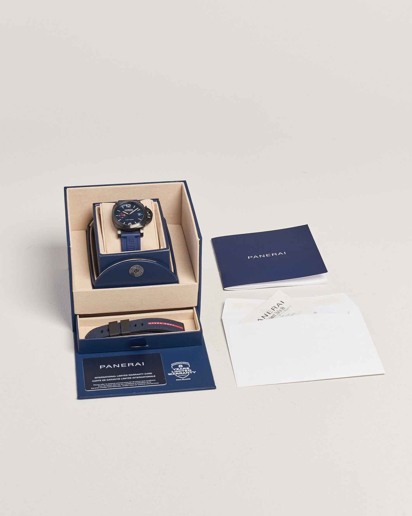 Herren | Pre-Owned & Vintage Watches | Panerai Pre-Owned | Luna Rossa 40 