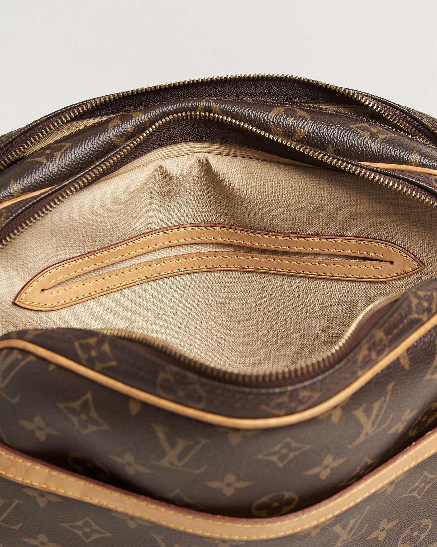 Herren | Pre-Owned & Vintage Bags | Louis Vuitton Pre-Owned | Reporter Bag PM Monogram