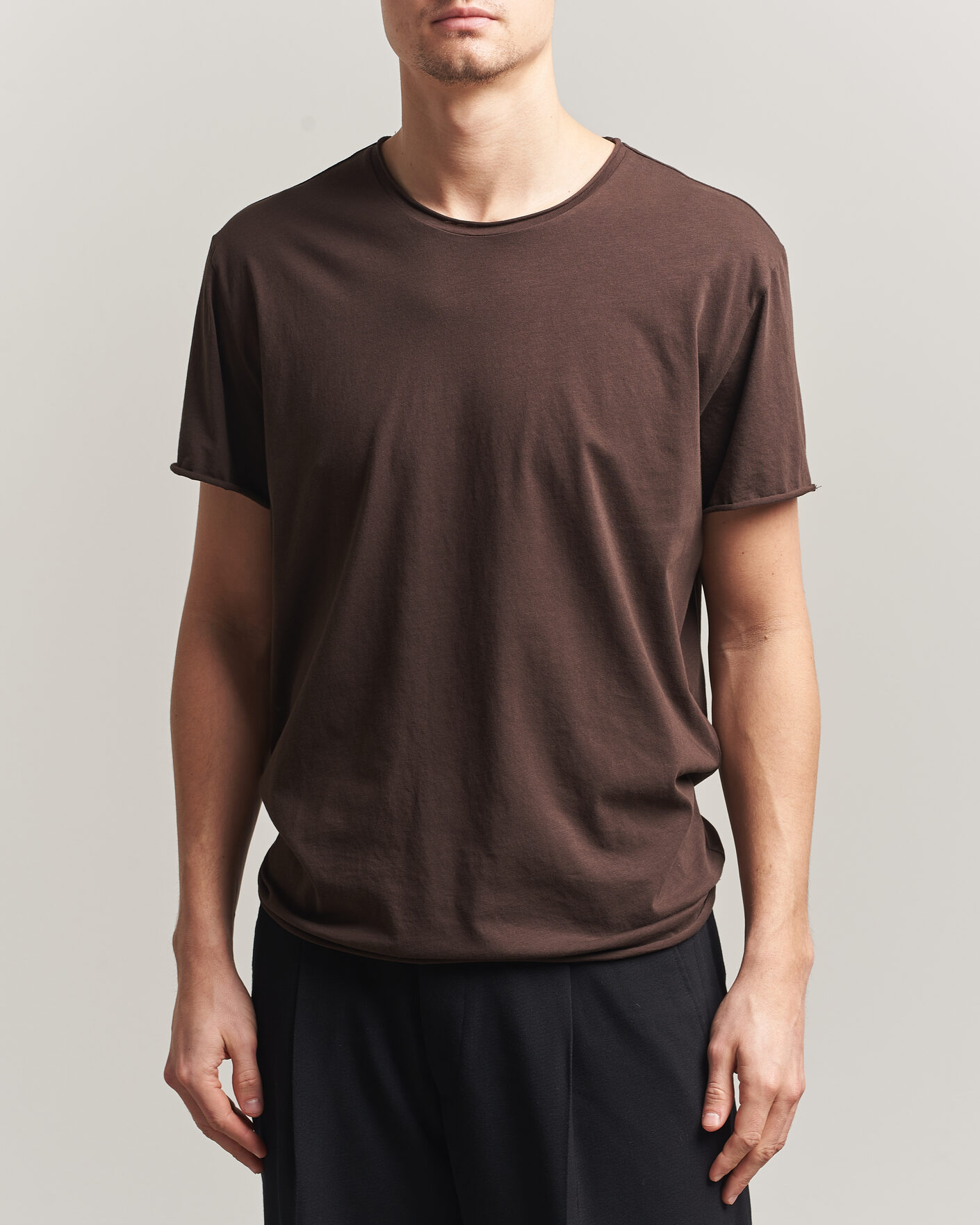 Herren | T-Shirts | Filippa K | Roll Neck Crew Neck T-Shirt Dark Chocolate