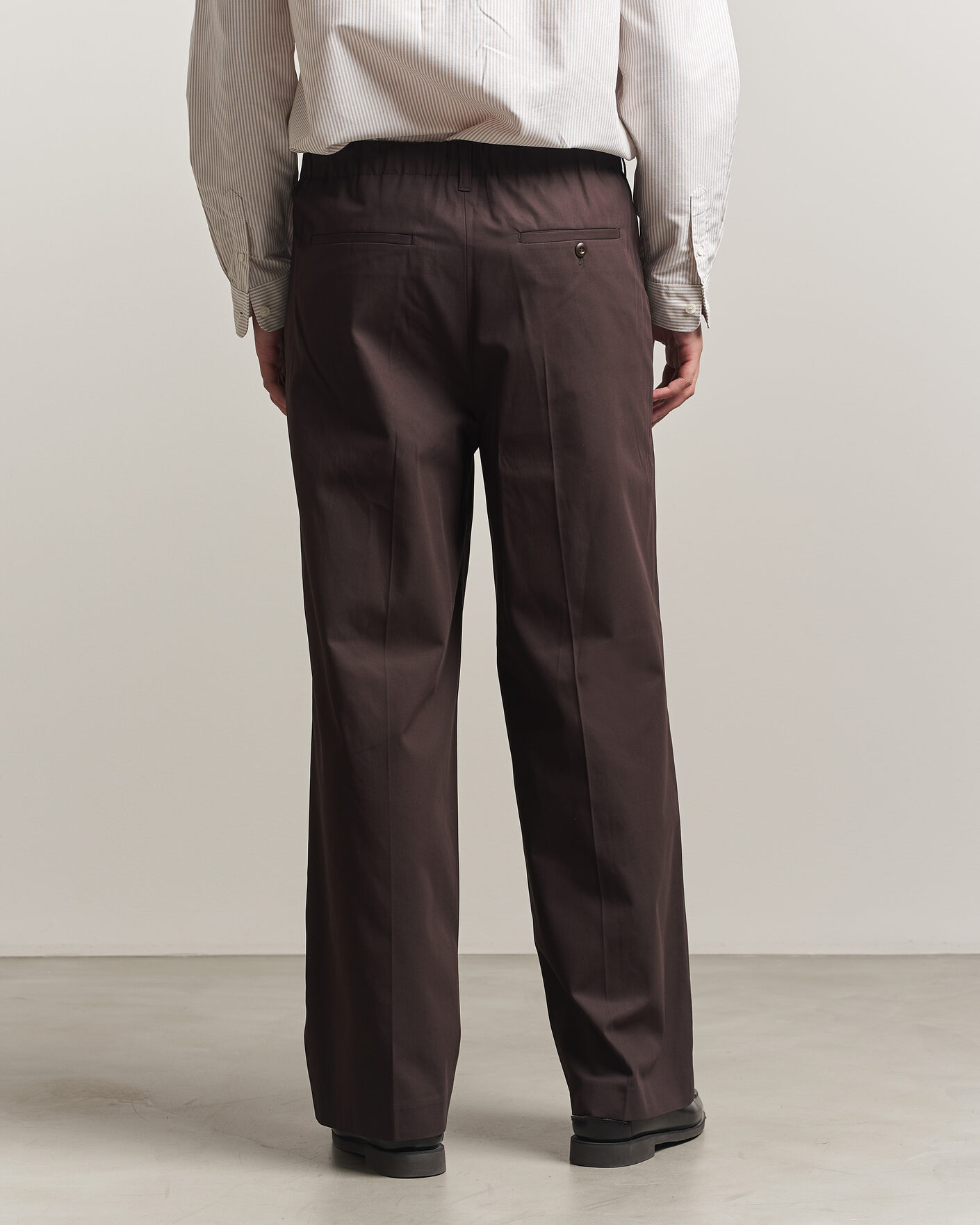 Herren | Hosen | Filippa K | Reeve Cotton Trousers Dark Chocolate