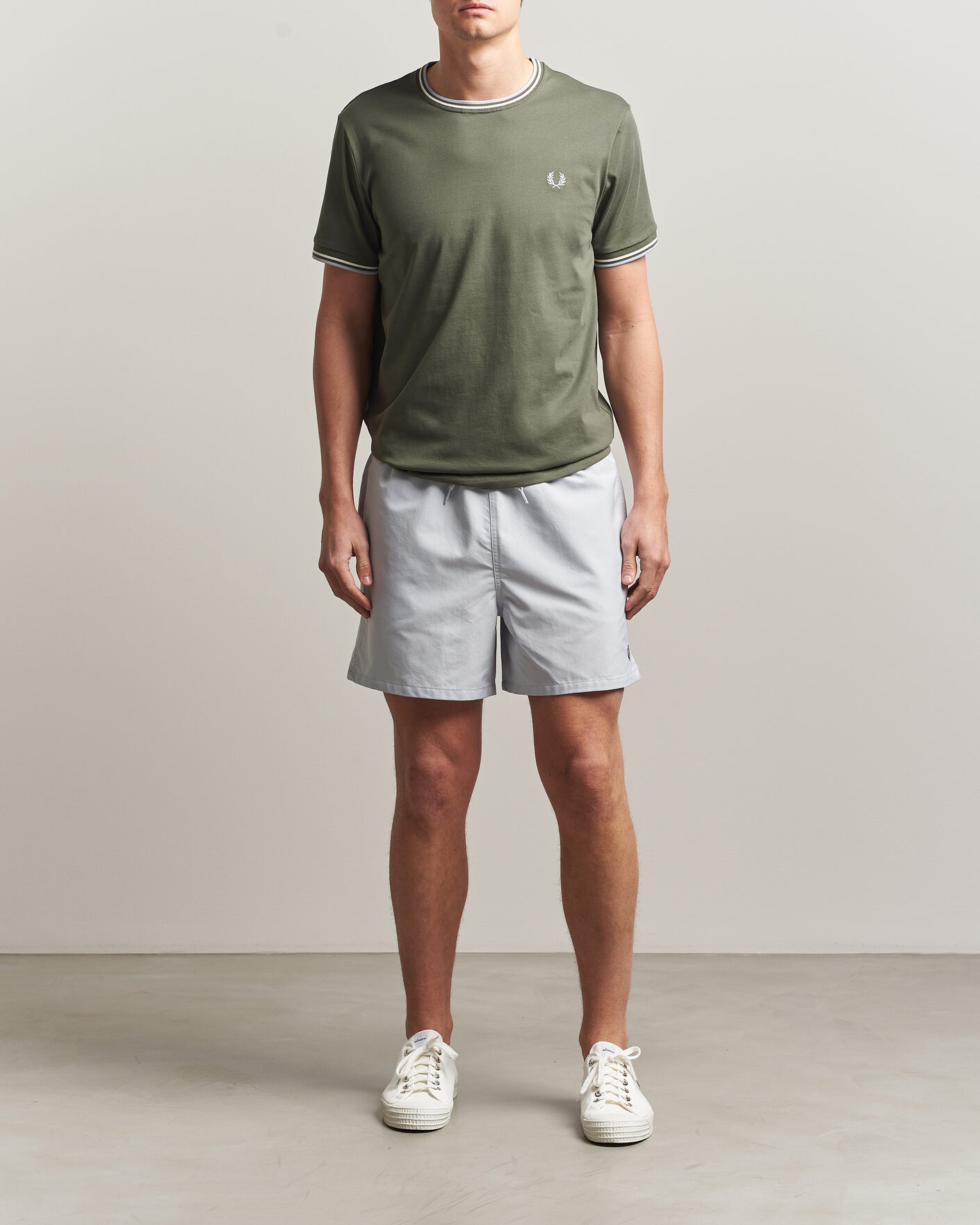 Herren | T-Shirts | Fred Perry | Twin Tipped T-Shirt Laurel Wreath Green