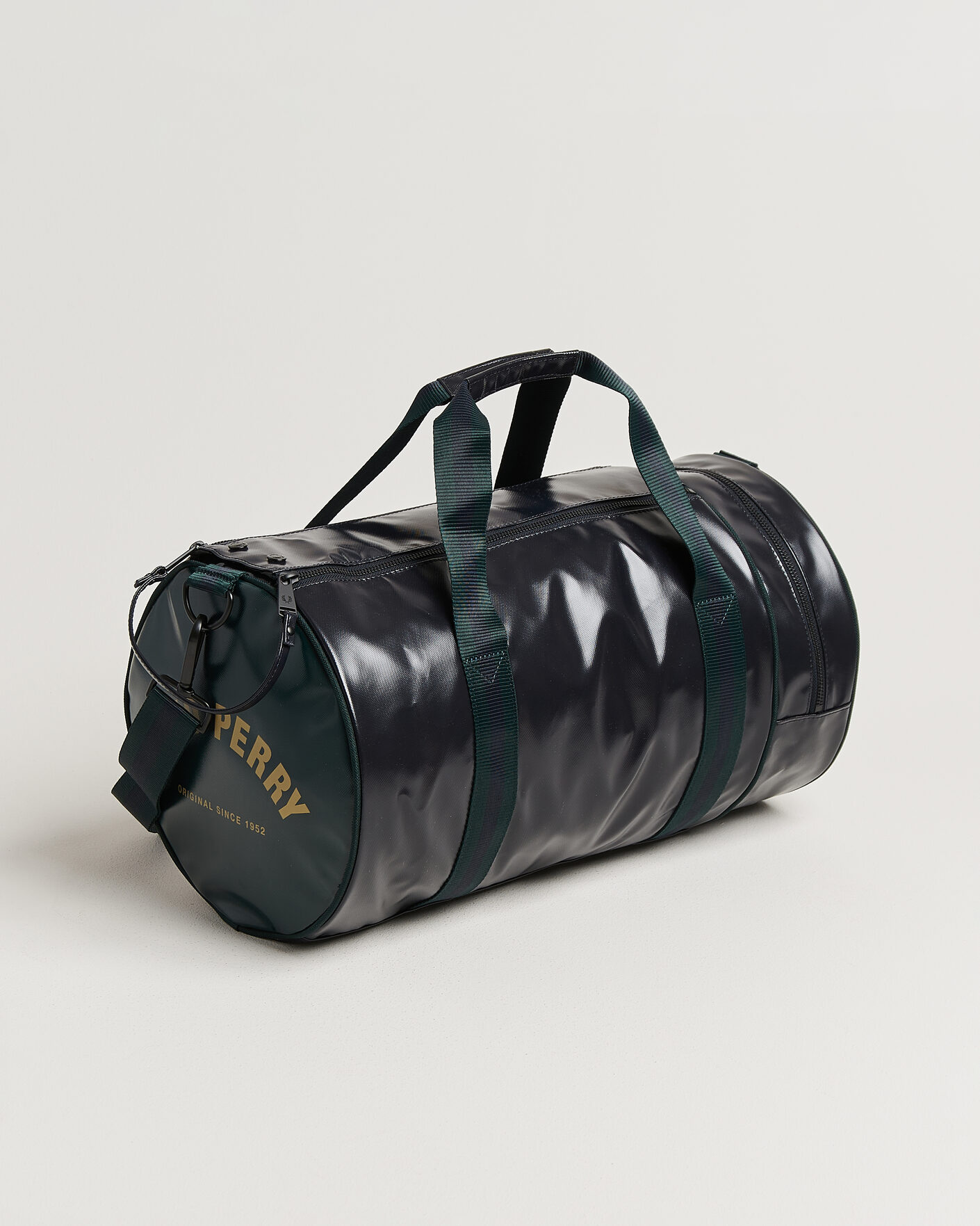 Herren | Taschen | Fred Perry | Classic Barrel Bag Navy/Grassroots Green