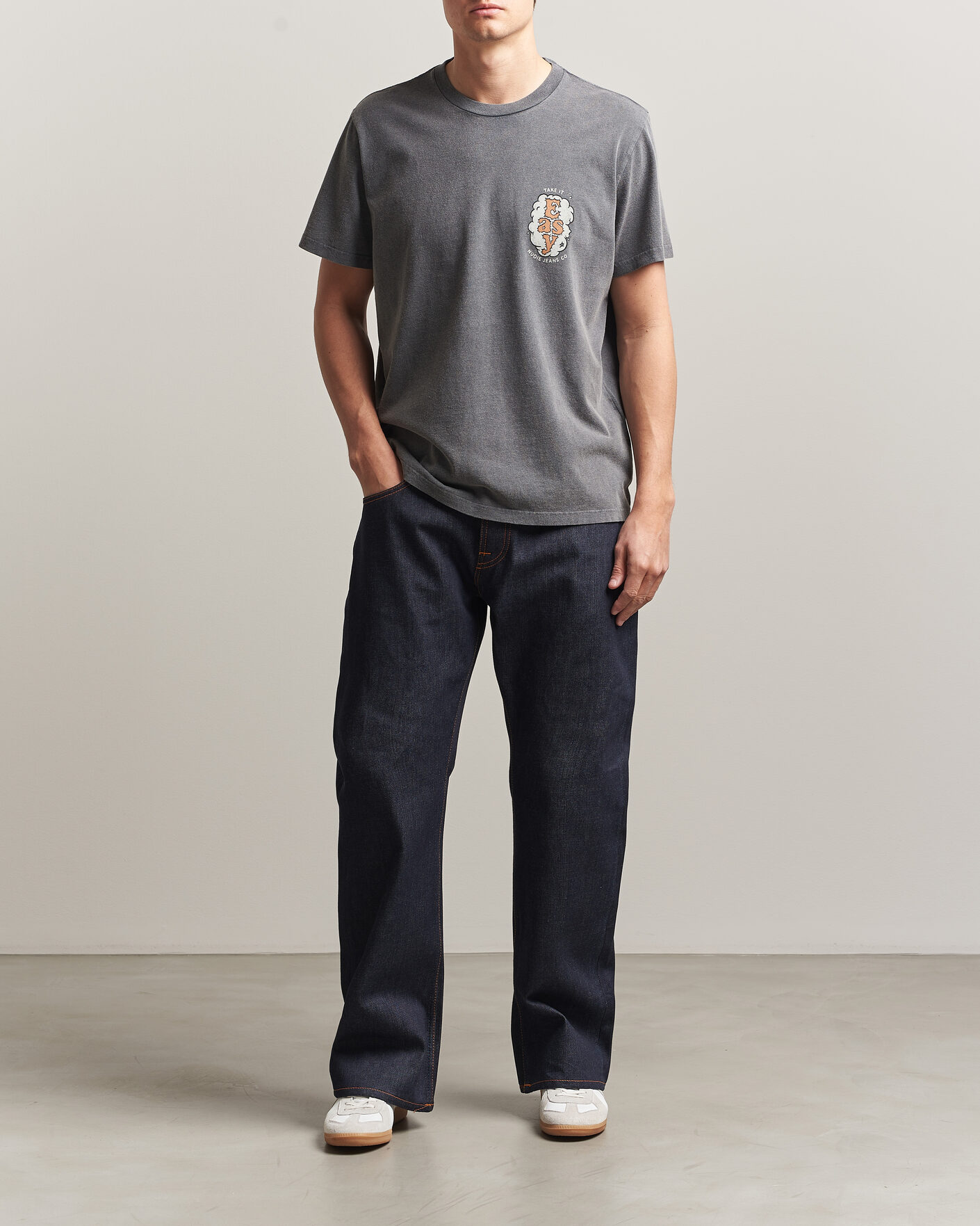 Herren | T-Shirts | Nudie Jeans | Roy Easy Cloud T-Shirt Antracite