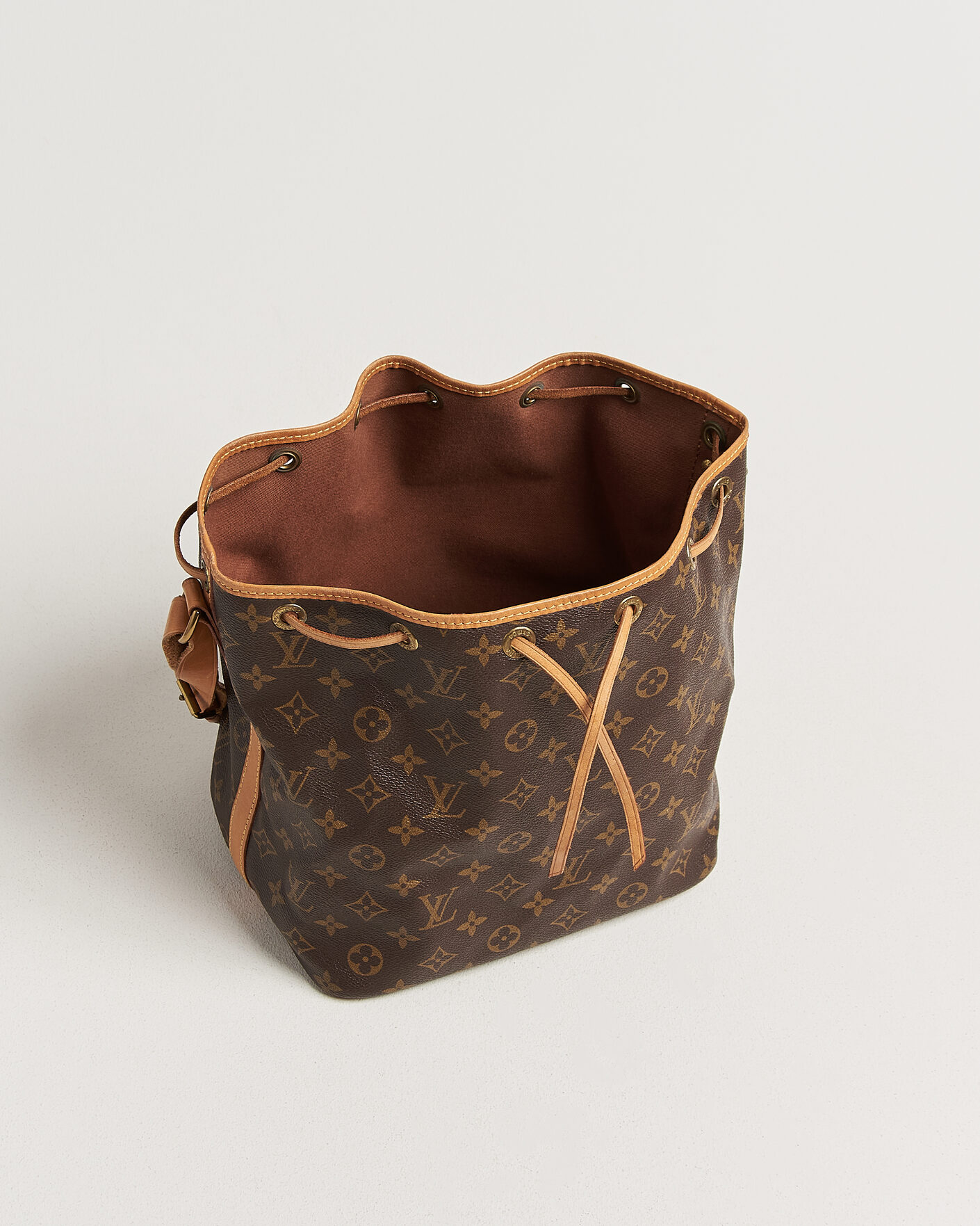 Herren | Pre-Owned & Vintage Bags | Louis Vuitton Pre-Owned | Petit Noé Monogram