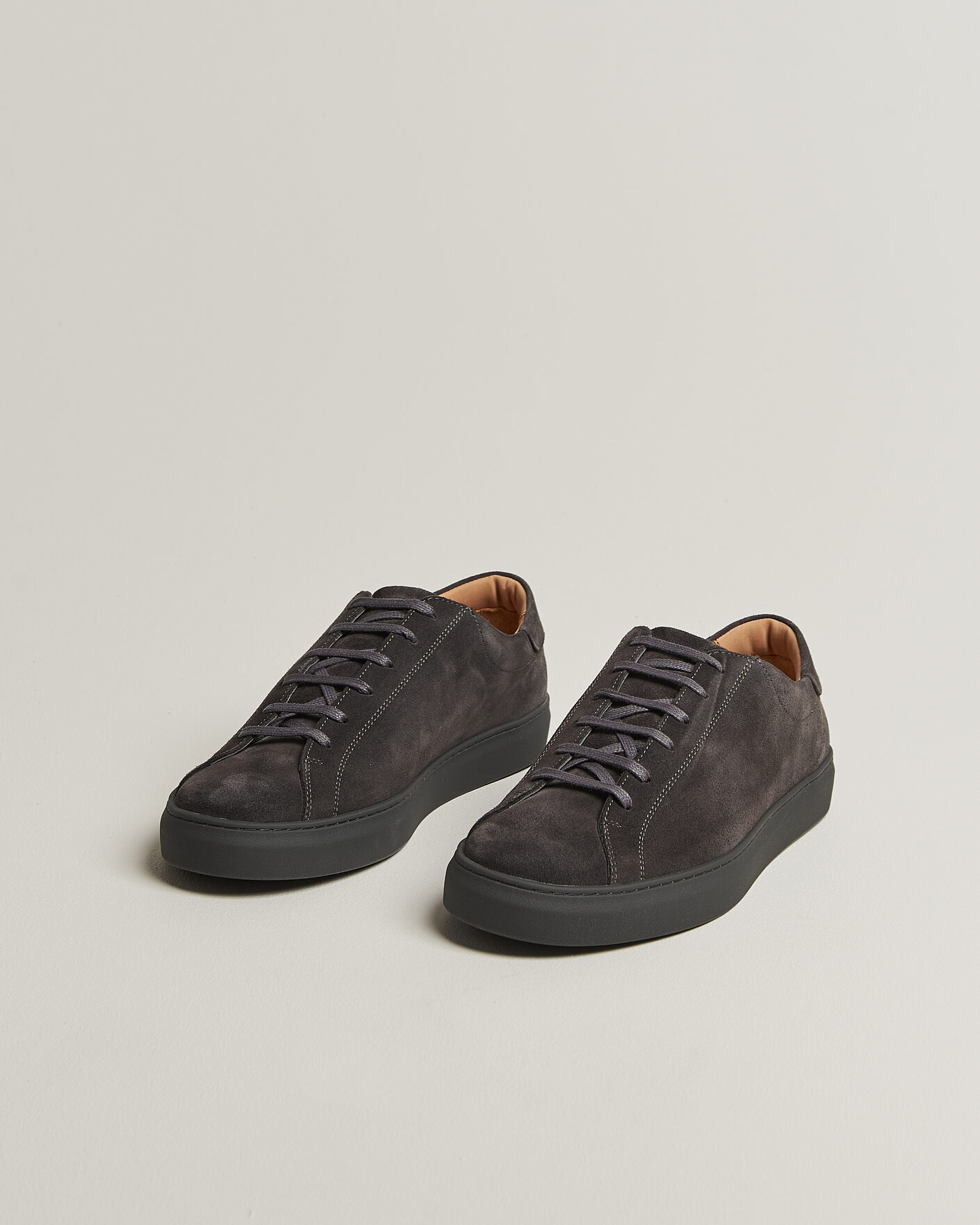 Herren | Sneaker | Myrqvist | Oaxen Monochrome III Sneakers Dark Grey Suede