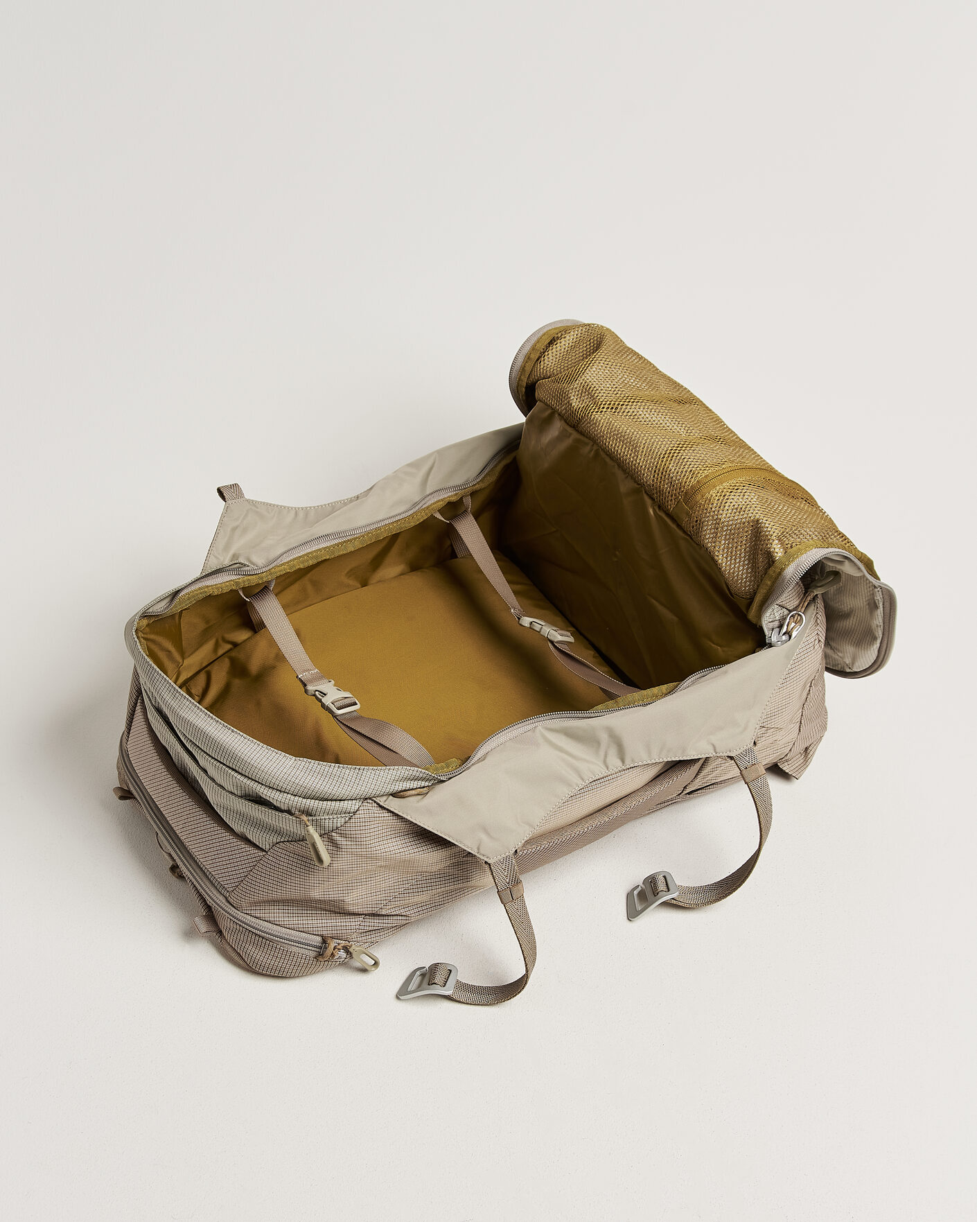 Herren | Taschen | Osprey | X Danner Farpoint 40 Sawdust - Latte Brown