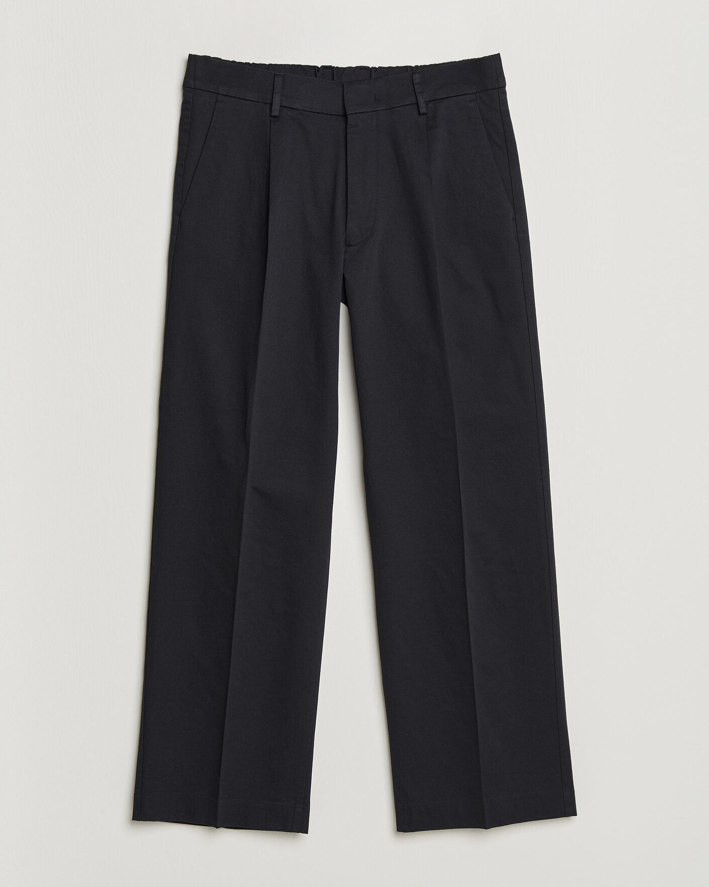 Herren | Hosen | NN07 | Kay Relaxed Fit Pleated Cotton Trousers Navy Blue