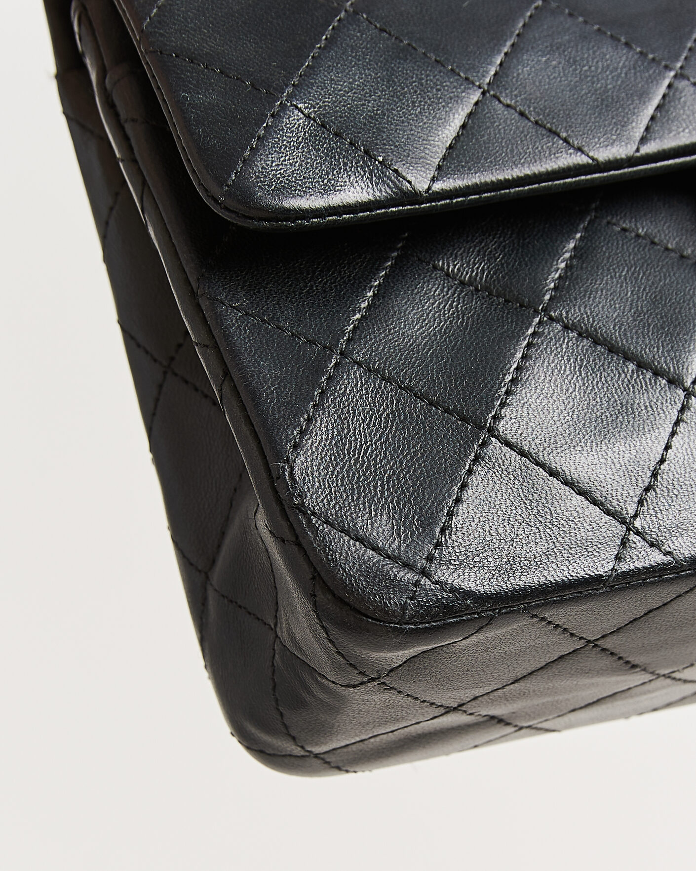 Herren | Chanel Pre-Owned Classic Small Double Flap Bag Black | Chanel Pre-Owned | Classic Small Double Flap Bag Black