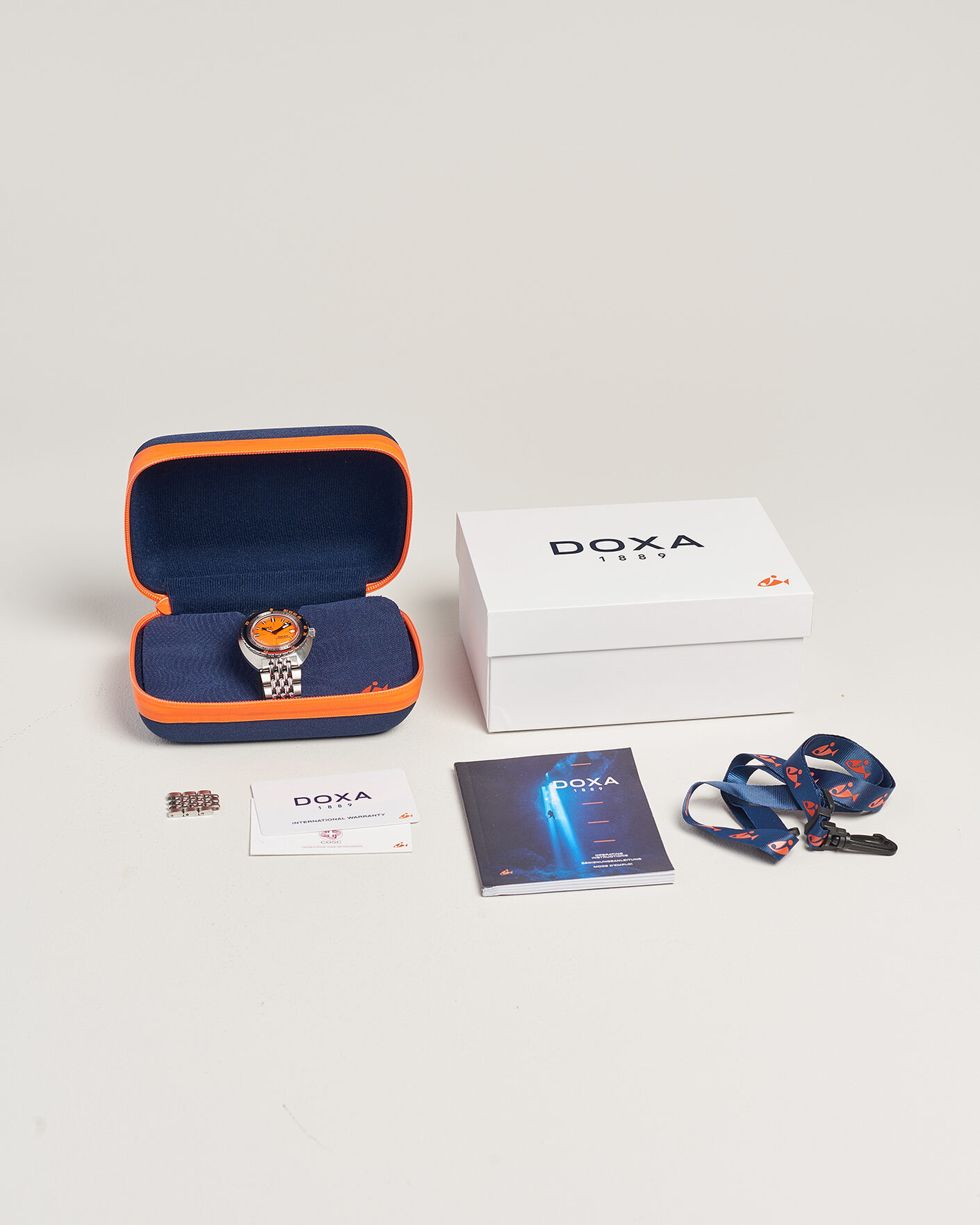 Herren | Pre-Owned & Vintage Watches | DOXA Pre-Owned | Sub 300 Professional