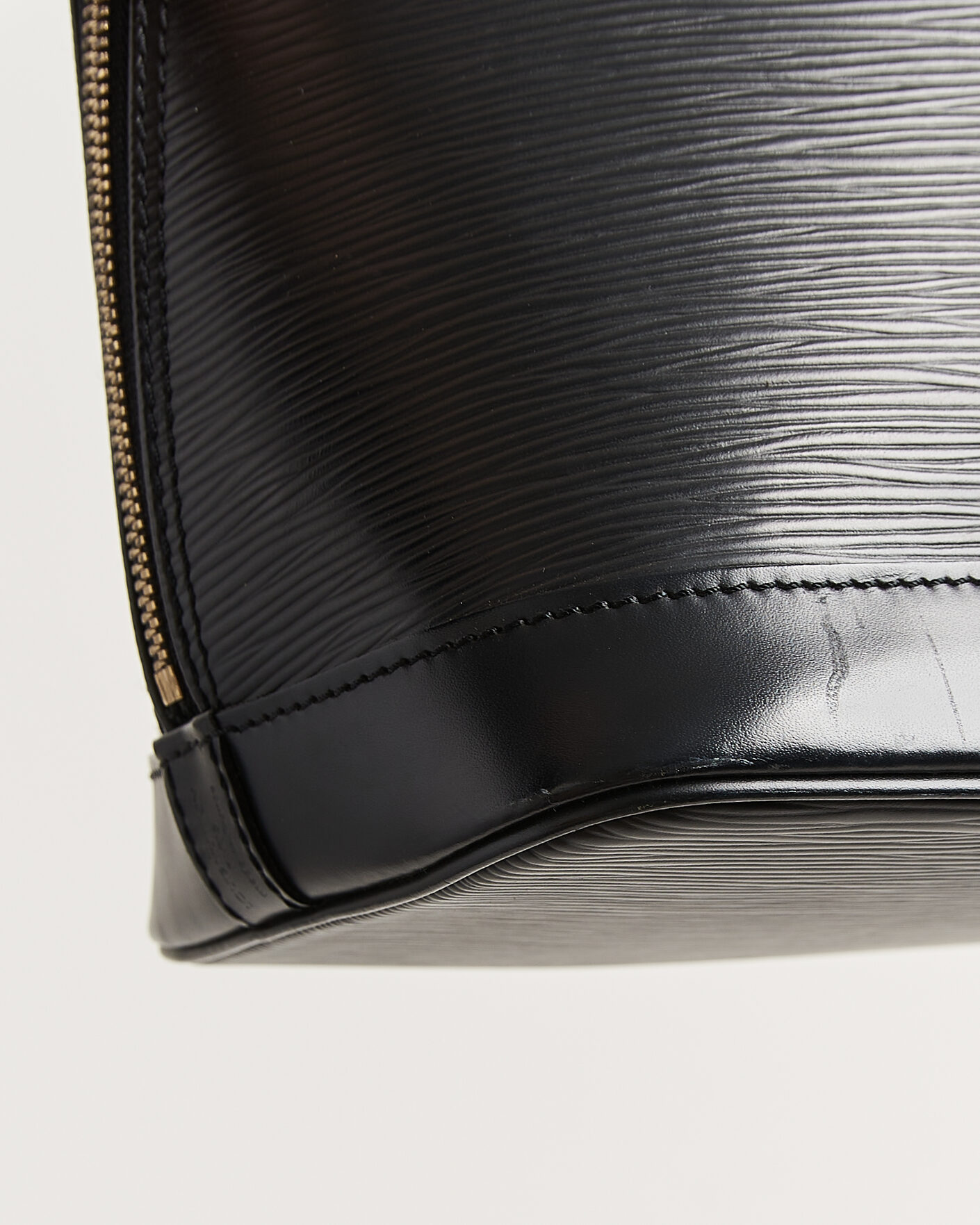 Herren | Pre-Owned & Vintage Bags | Louis Vuitton Pre-Owned | Alma PM Bag Epi Leather Black