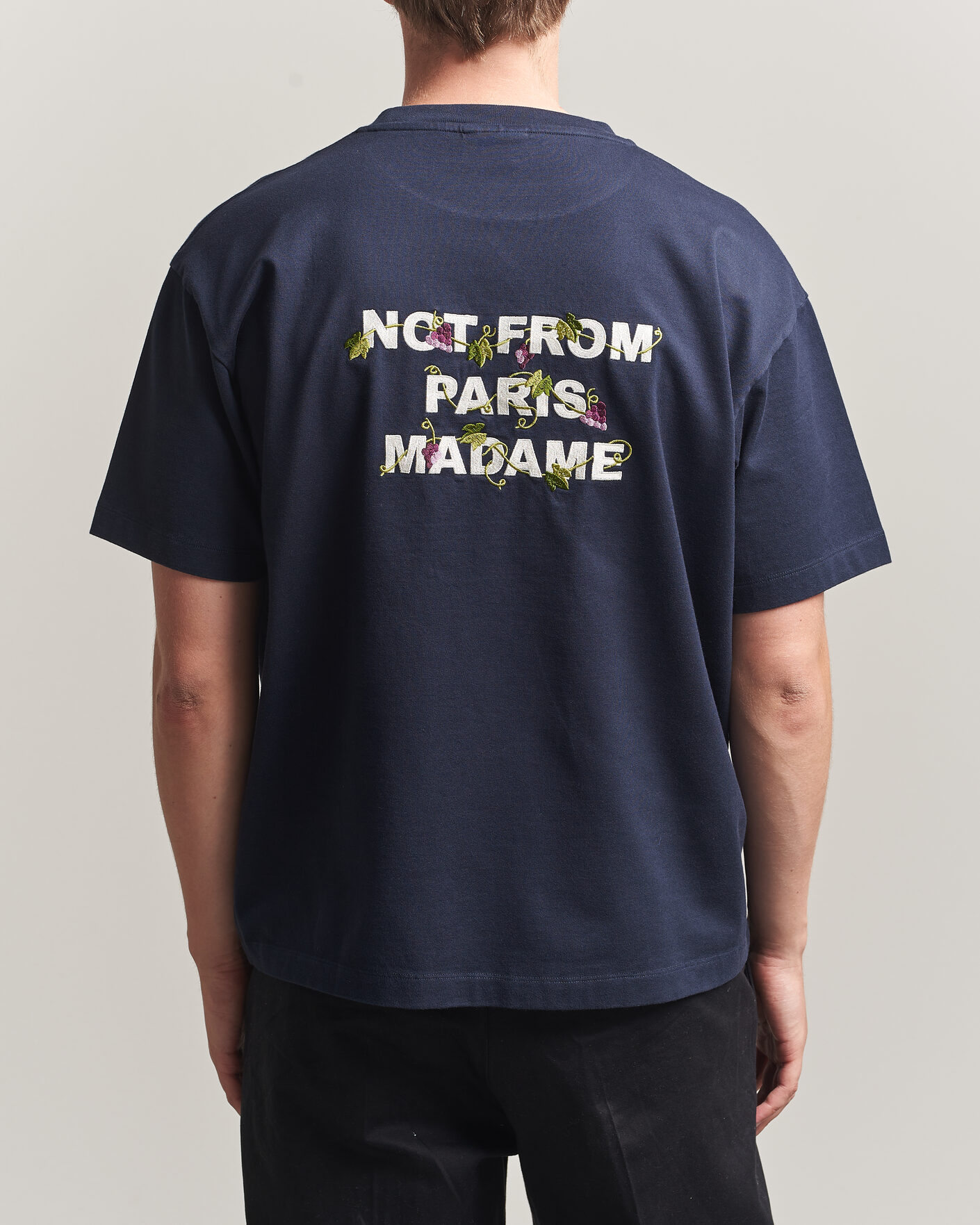 Herren | T-Shirts | Drôle de Monsieur | Vine Embroidered Slogan T-Shirt Navy