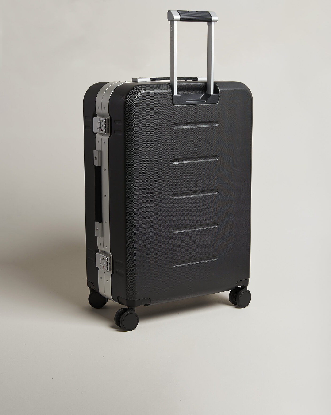 Herren | Taschen | DB | Ramverk Pro Check-In Luggage Large Silver/Black