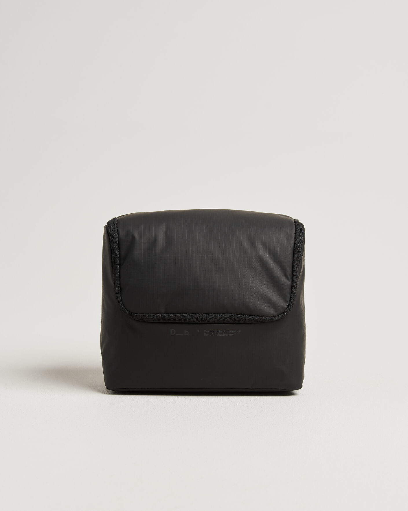 Herren | DB Essential Wash Bag M Black Out | DB | Essential Wash Bag M Black Out