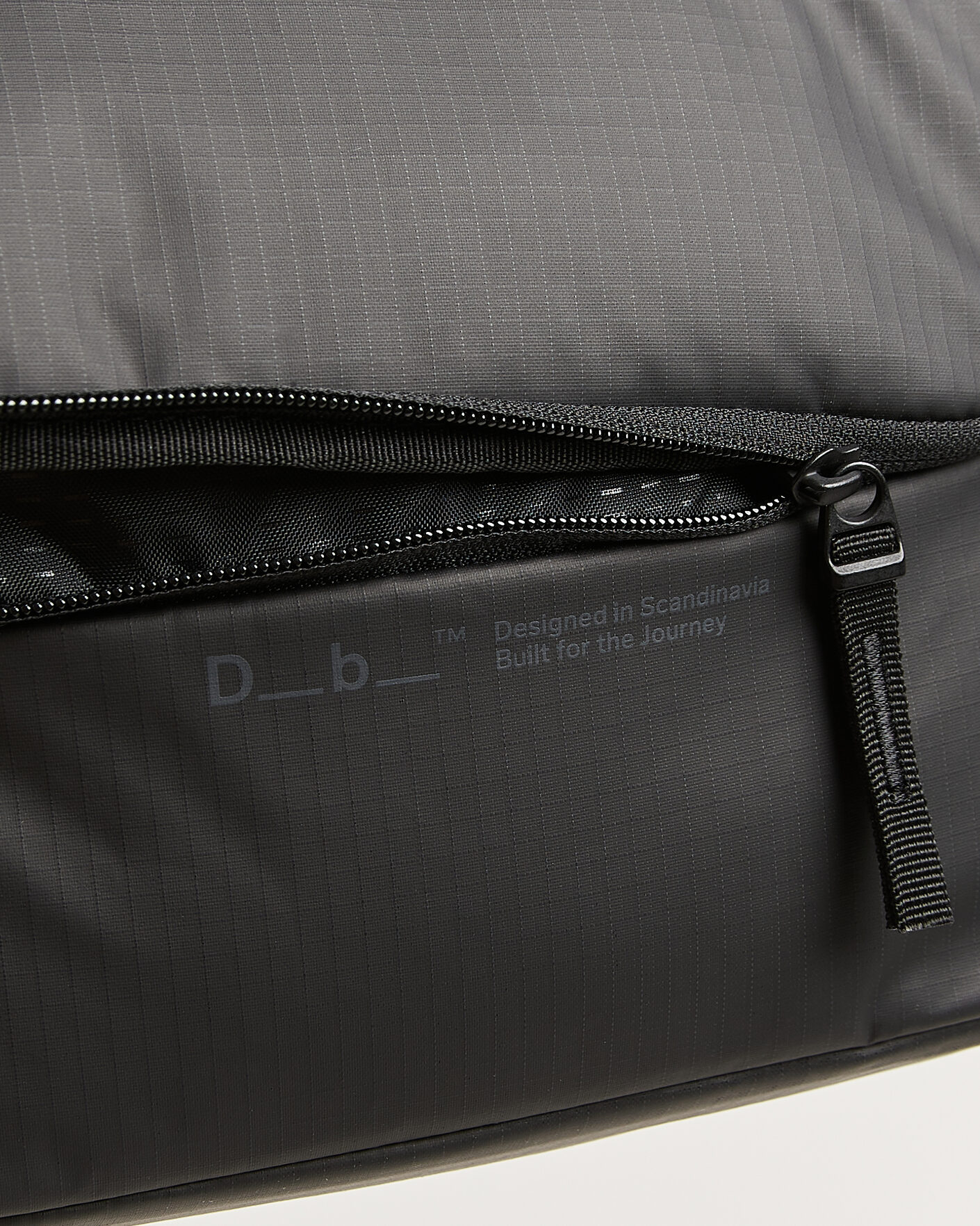Herren | DB Essential Wash Bag M Black Out | DB | Essential Wash Bag M Black Out