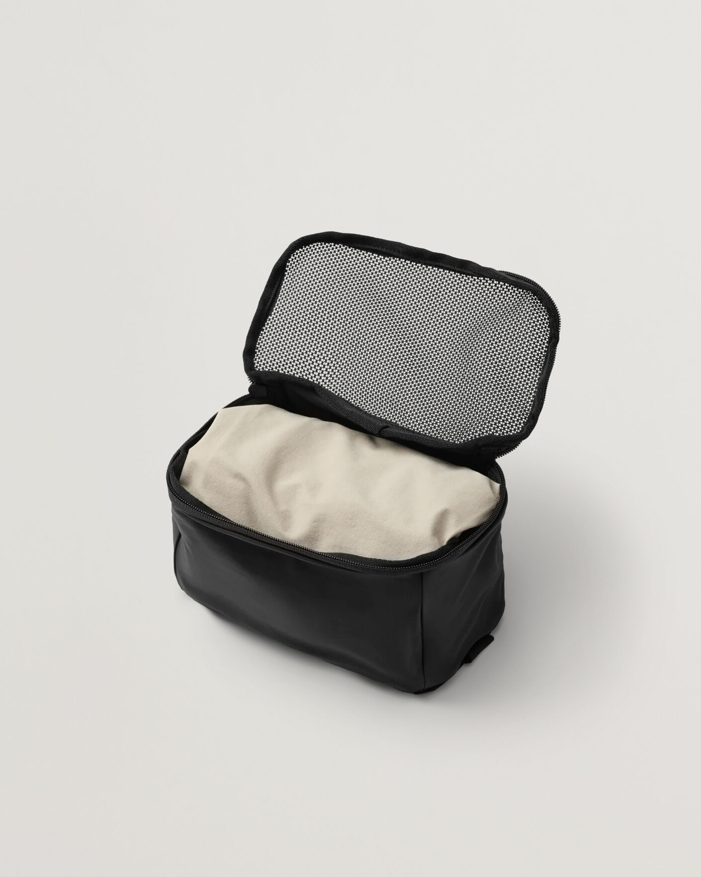 Herren | Taschen | DB | Essential Packing Cube S Black Out