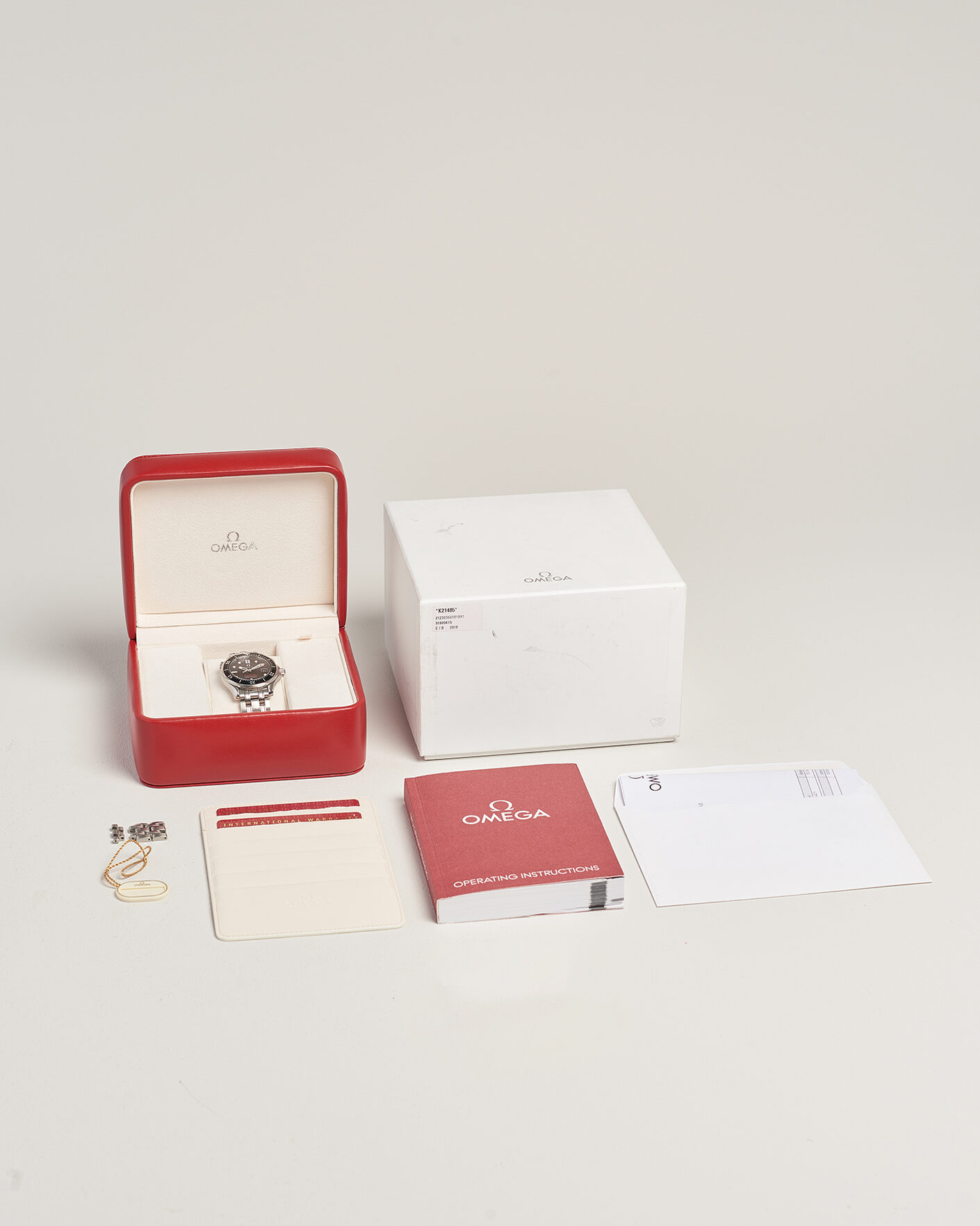 Herren | Pre-Owned & Vintage Watches | Omega Pre-Owned | Seamaster 300M SMP
