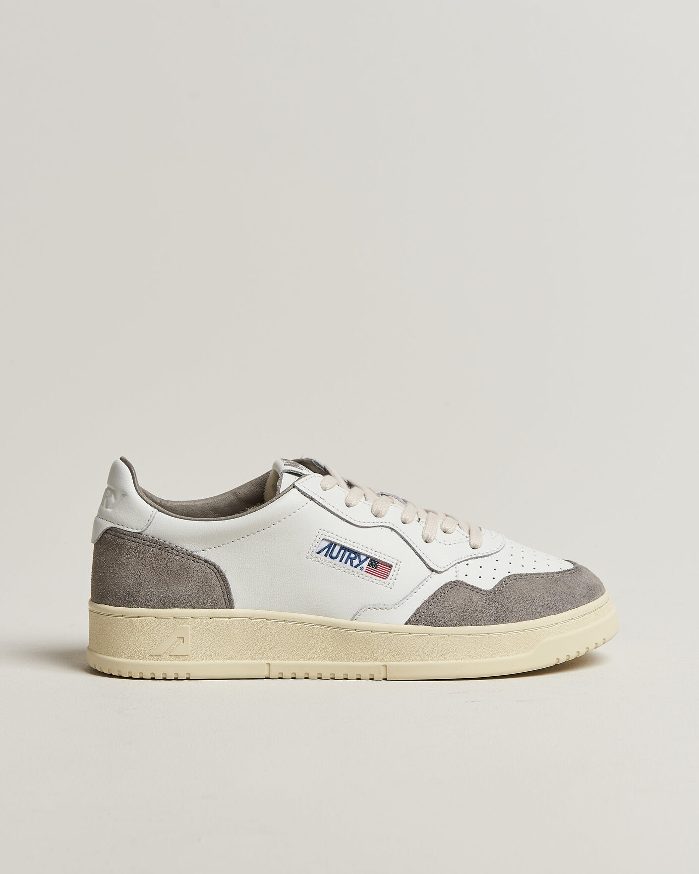 Herren | Sneaker | Autry | Medalist Low Soft Leather/Suede Sneaker White/Cemento
