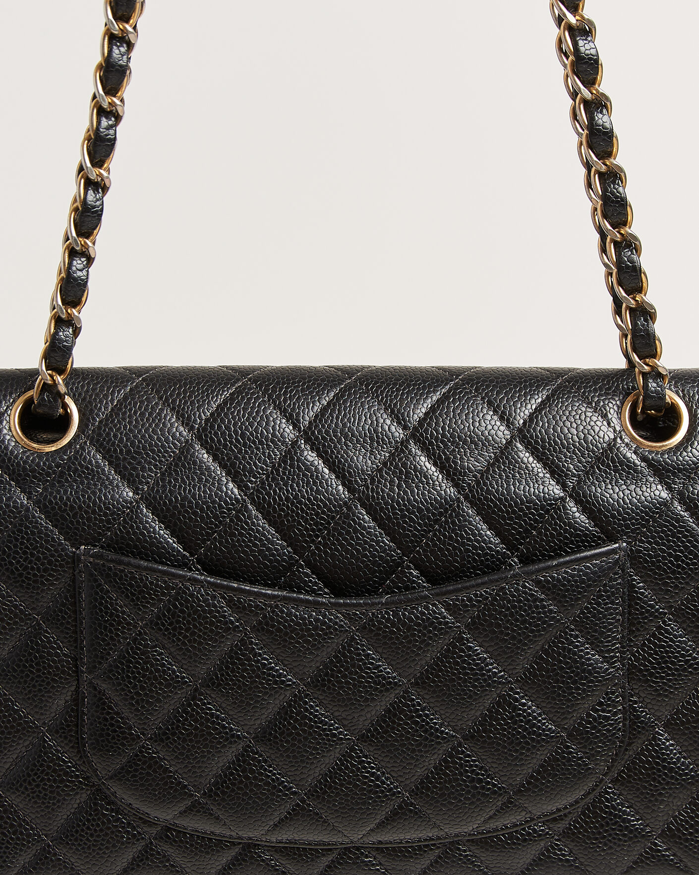 Herren | Pre-Owned & Vintage Bags | Chanel Pre-Owned | Classic Medium Double Flap Bag Caviar Leather Black