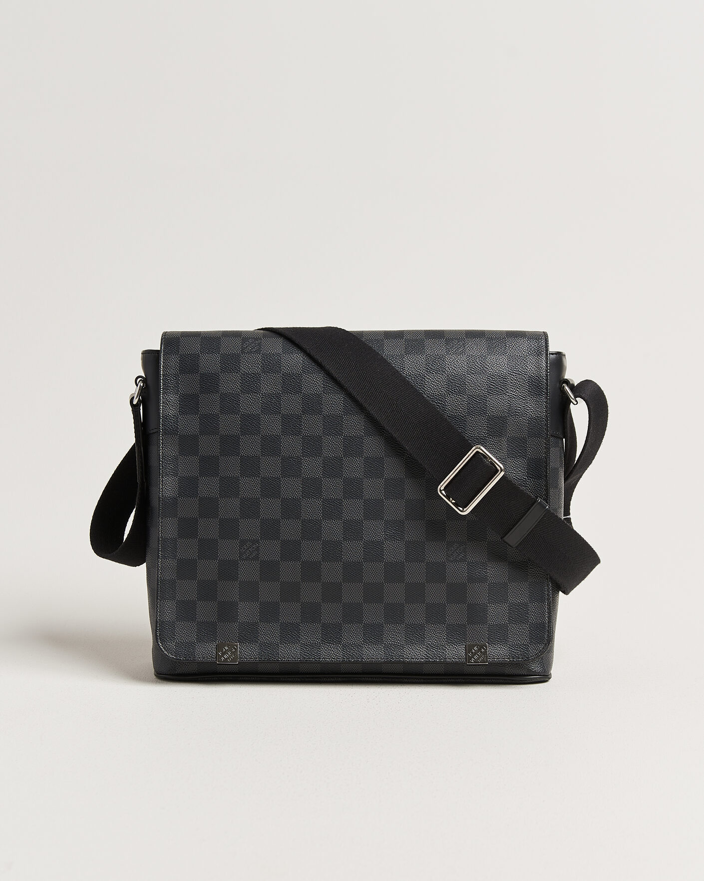 Herren | Pre-Owned & Vintage Bags | Louis Vuitton Pre-Owned | Louis Vuitton District Messenger Bag MM Damier Graphite
