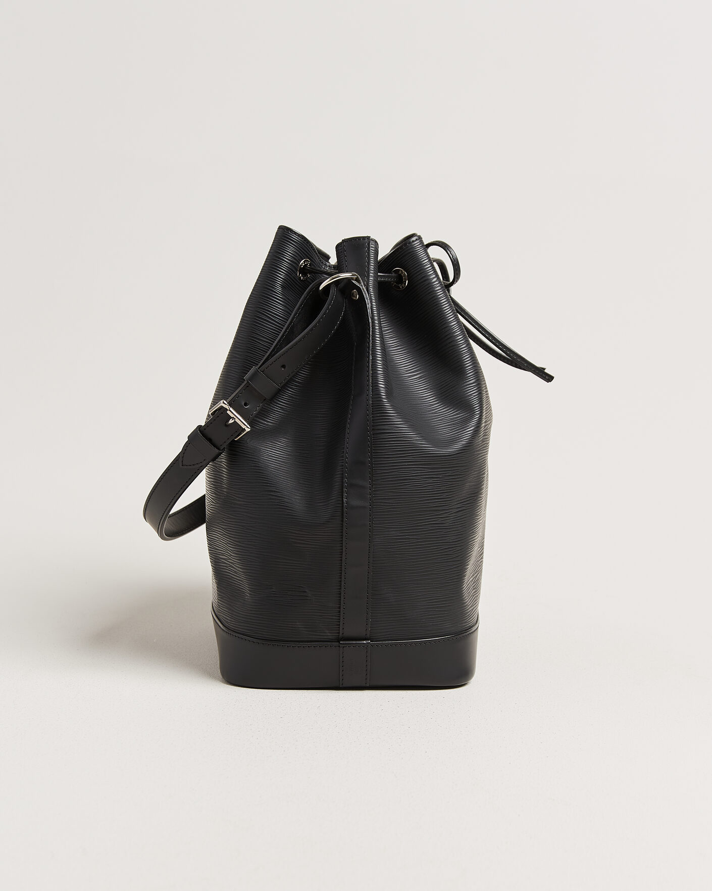 Herren | Pre-Owned & Vintage Bags | Louis Vuitton Pre-Owned | Noé Epi Leather Black